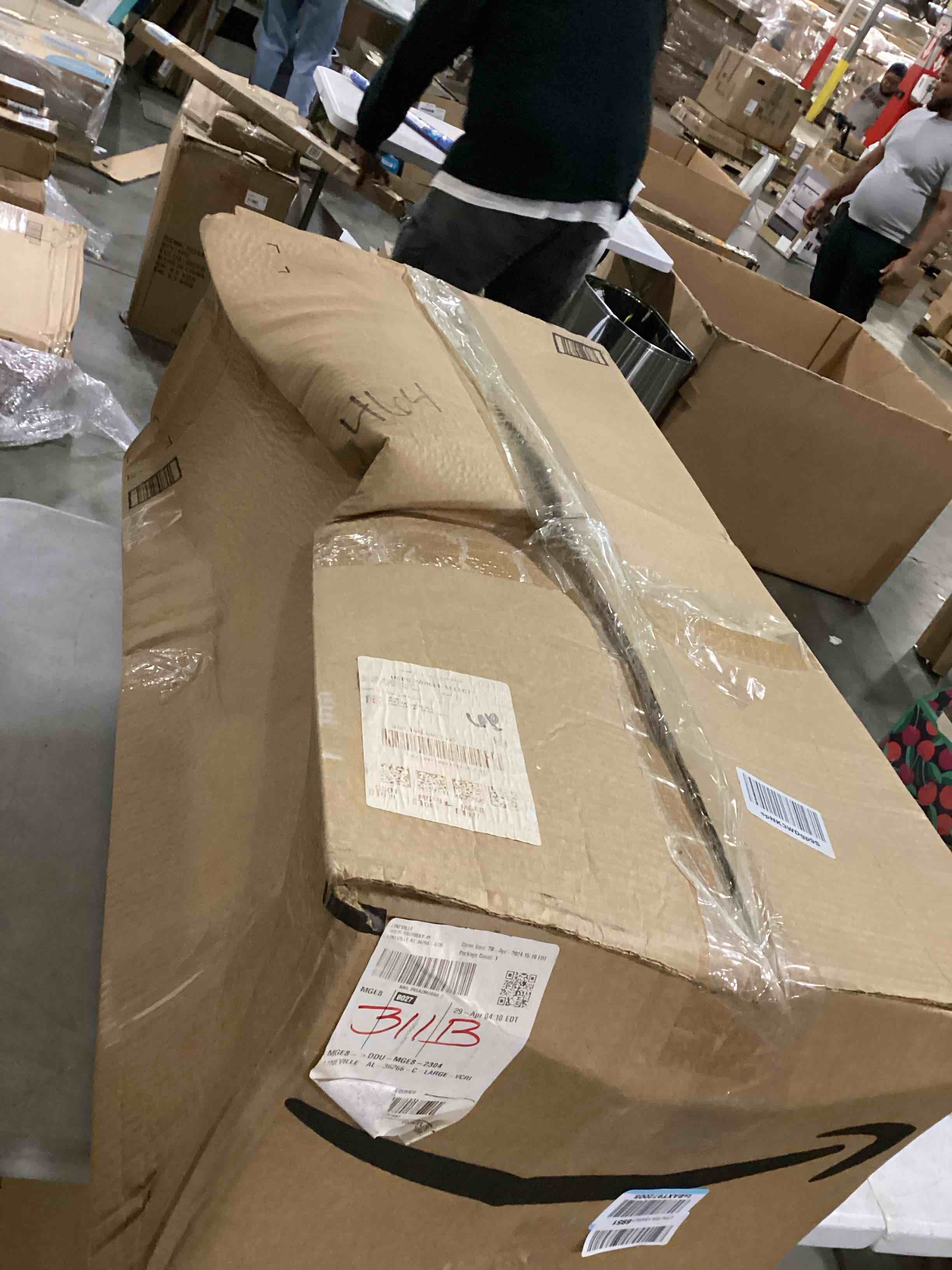 https://s3.amazonaws.com/lotting-images-prod/bidfta/GRN5133538_1717759328593.jpeg