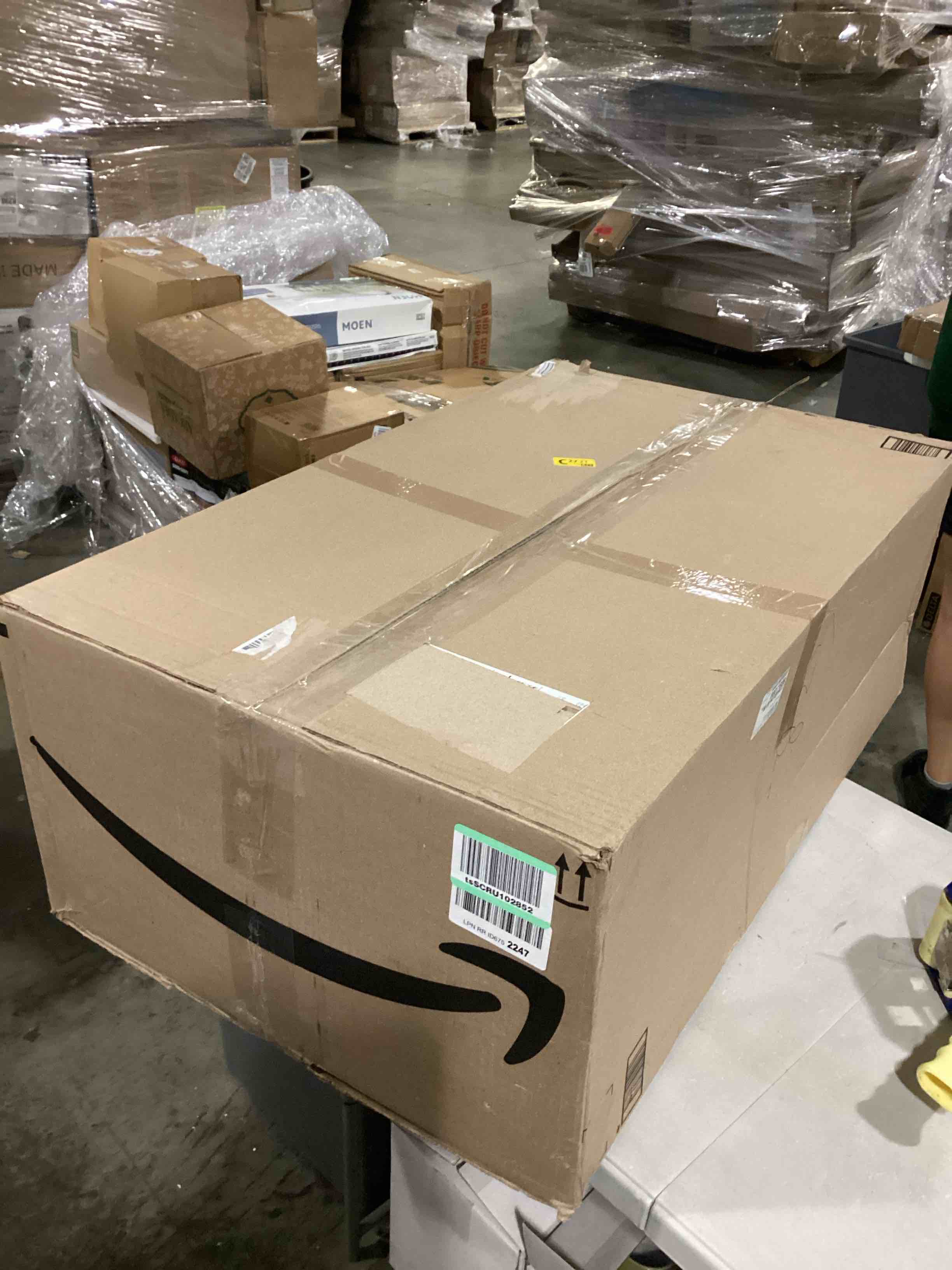 https://s3.amazonaws.com/lotting-images-prod/bidfta/GRN5135087_1718371082838.jpeg