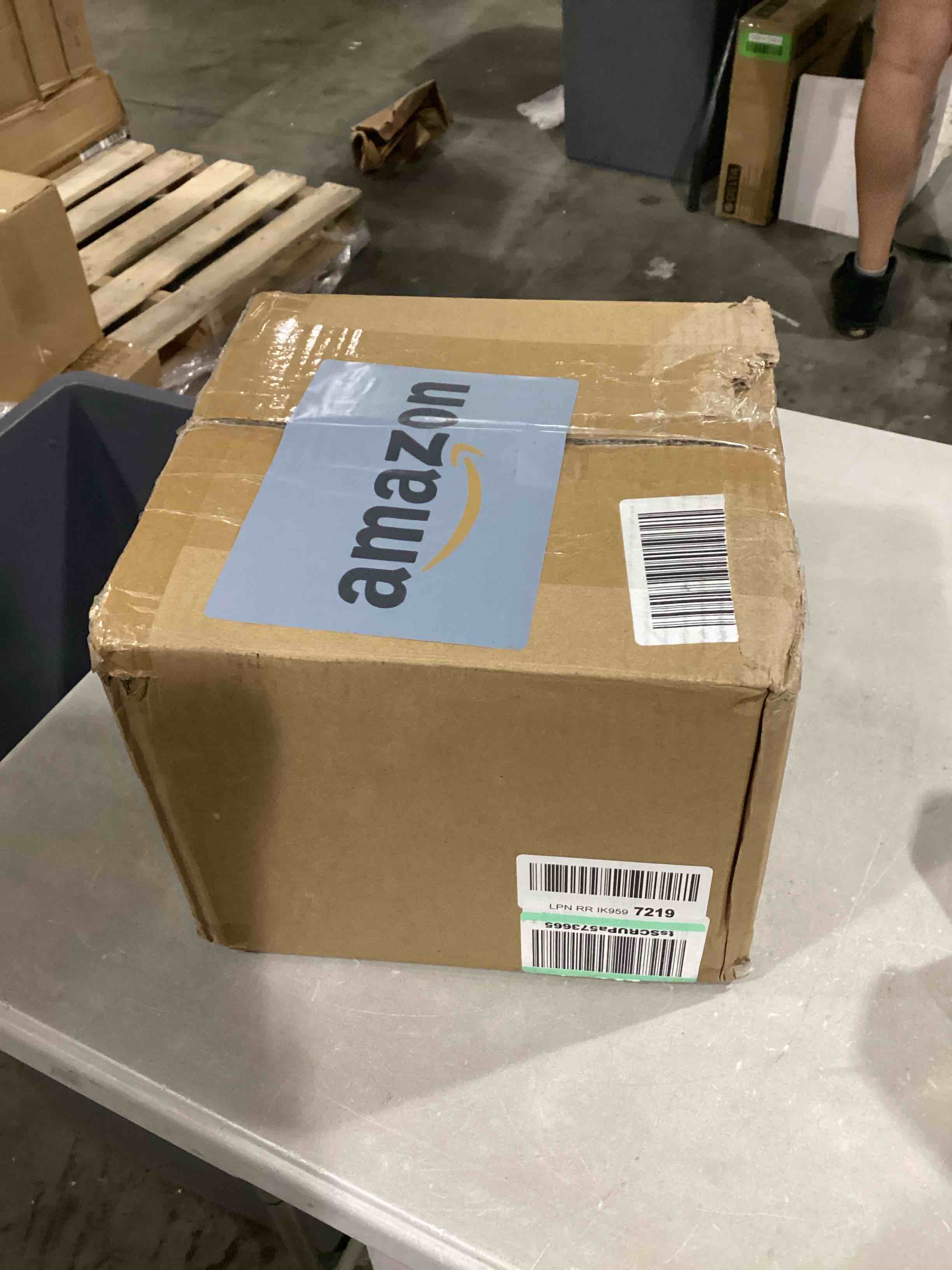 https://s3.amazonaws.com/lotting-images-prod/bidfta/GRN5135091_1718371685015.jpeg