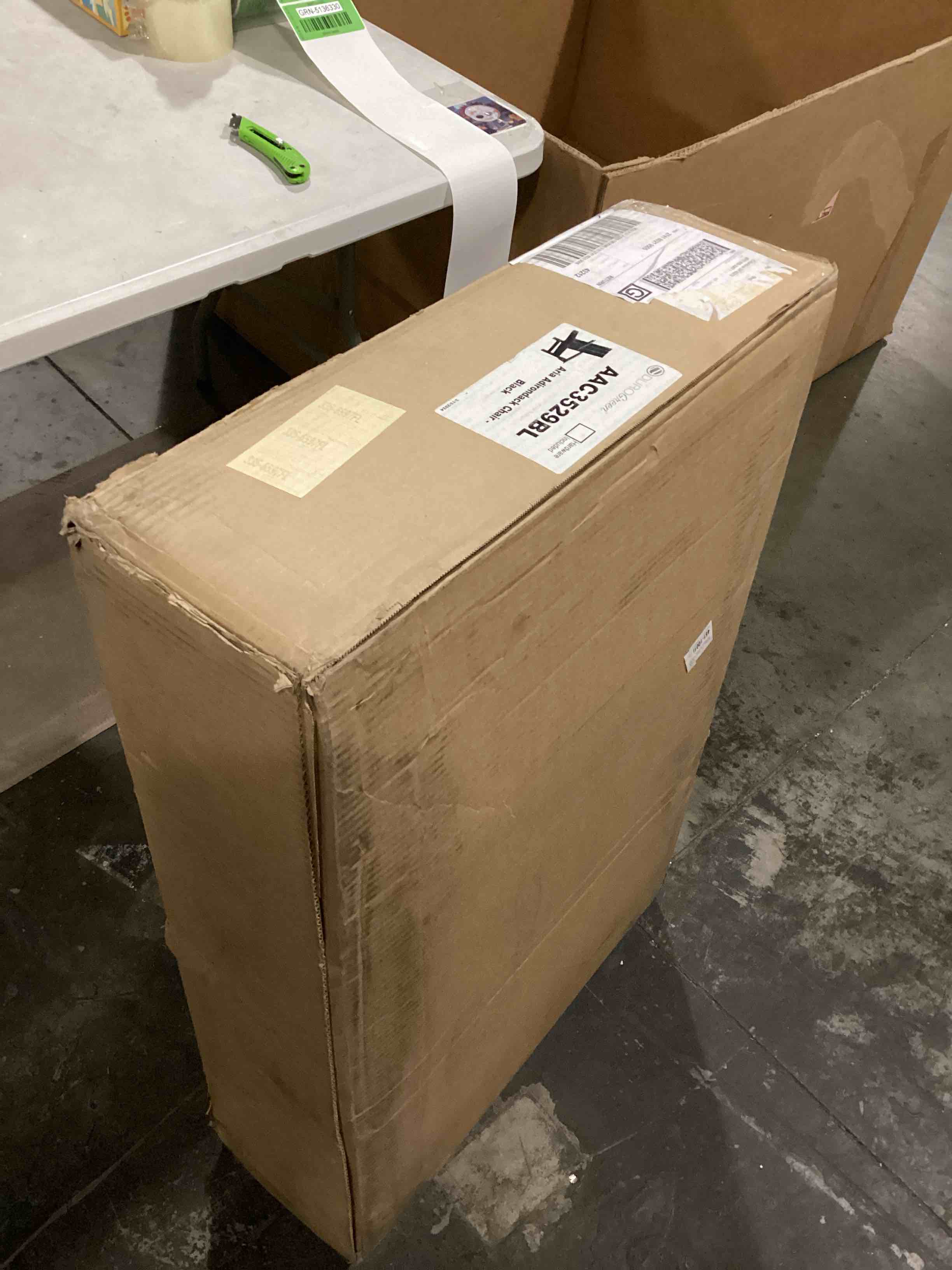 https://s3.amazonaws.com/lotting-images-prod/bidfta/GRN5136330_1719592821358.jpeg