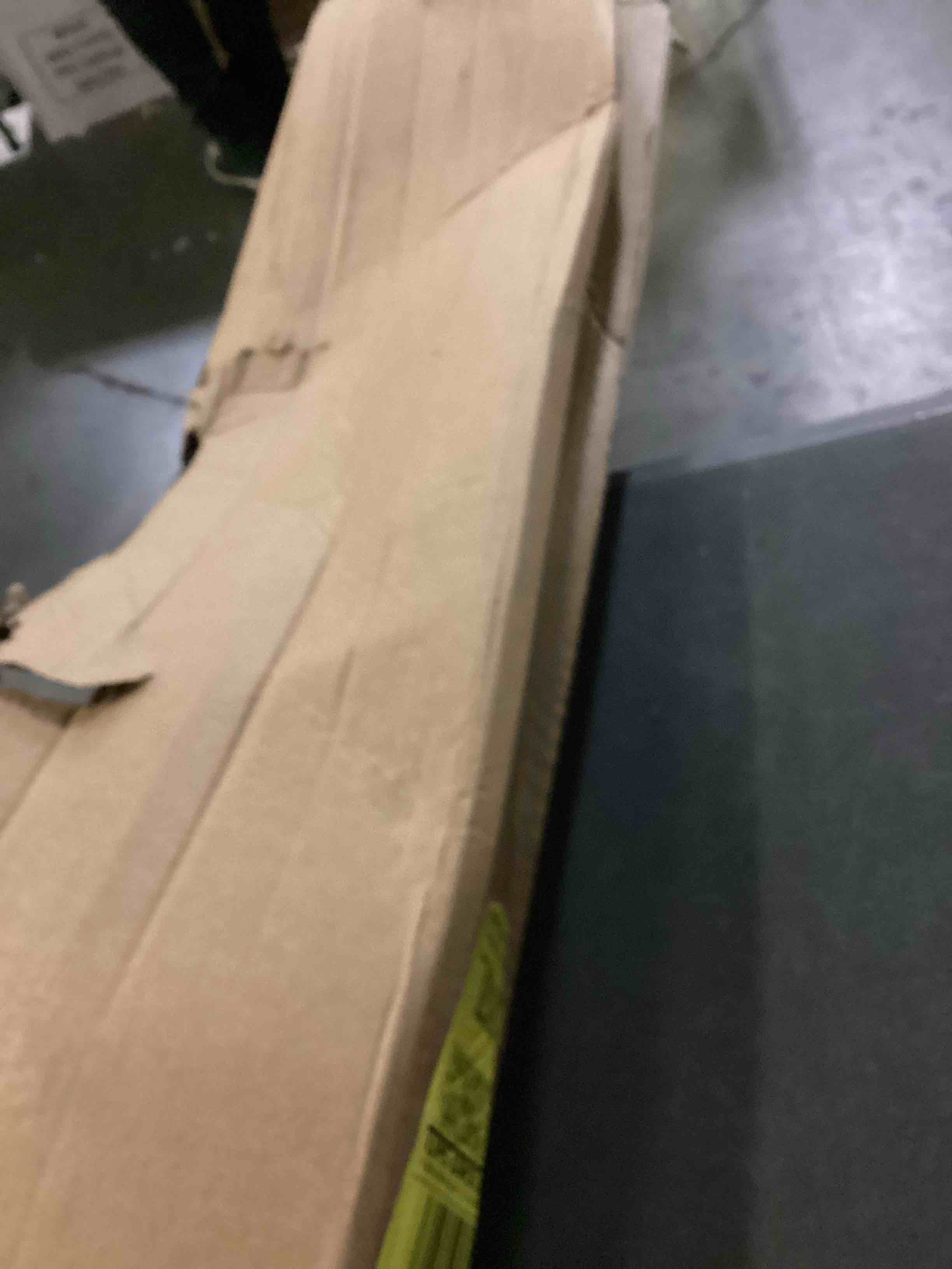 https://s3.amazonaws.com/lotting-images-prod/bidfta/GRN5137095_1718901367757.jpeg