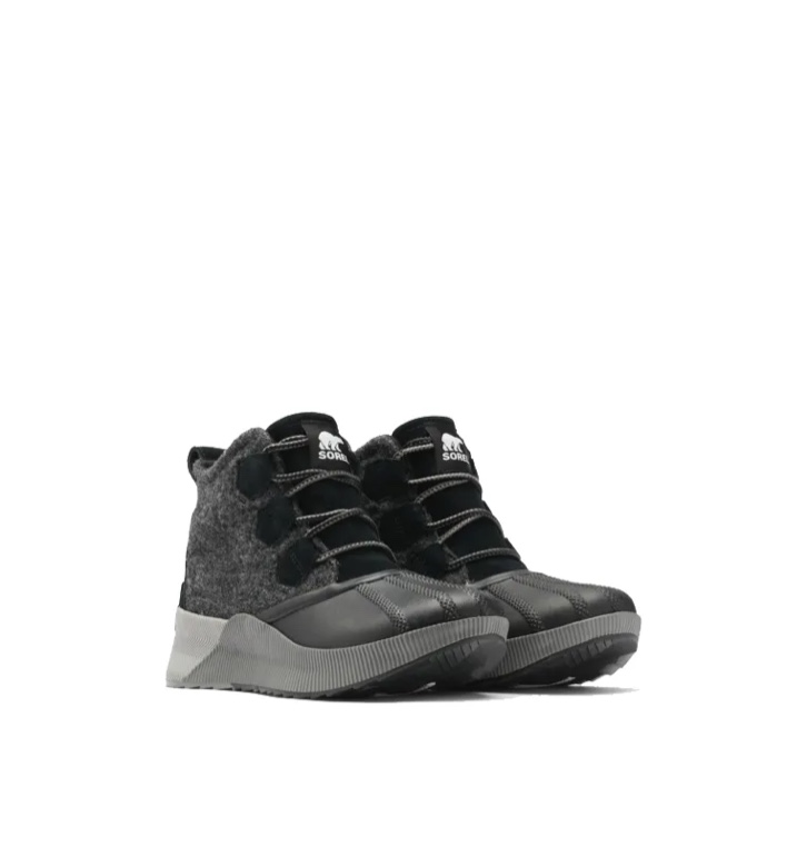 (Size 9.5)Out N About III WP Black Sea Salt