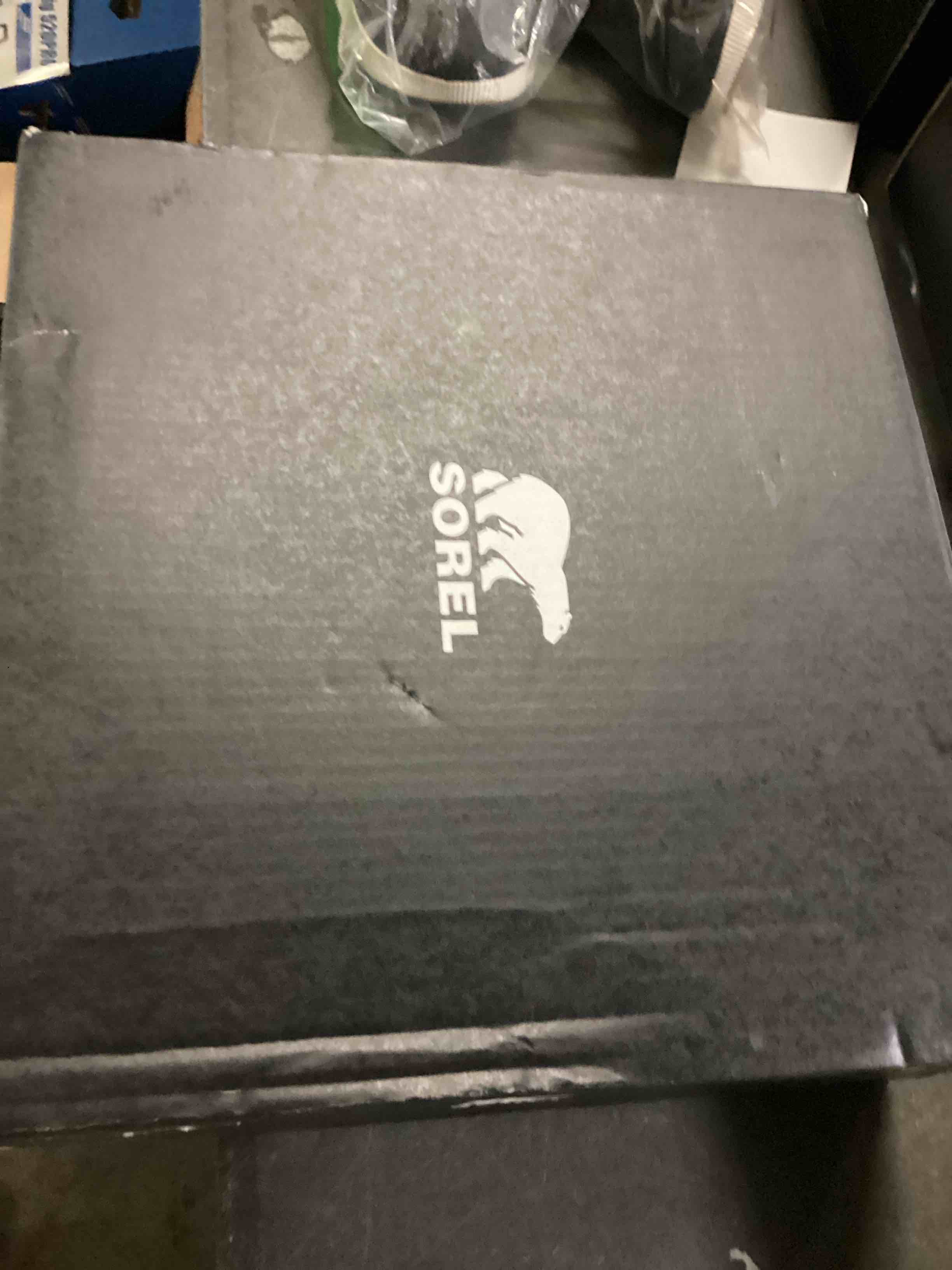 https://s3.amazonaws.com/lotting-images-prod/bidfta/GRN5137599_1719327409519.jpeg