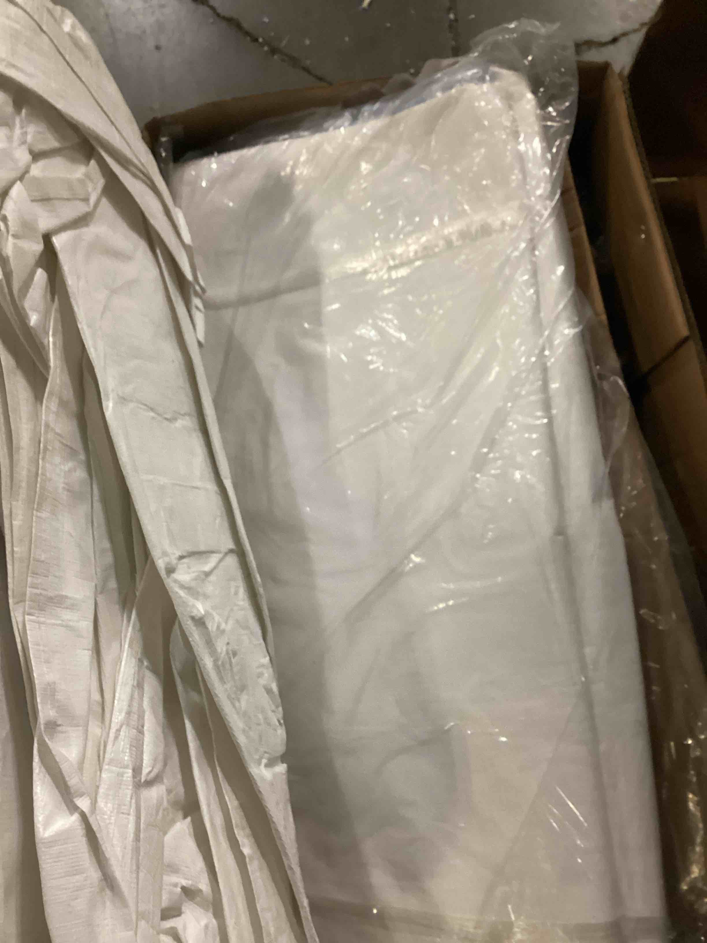 https://s3.amazonaws.com/lotting-images-prod/bidfta/GRN5138563_1718202470352.jpeg