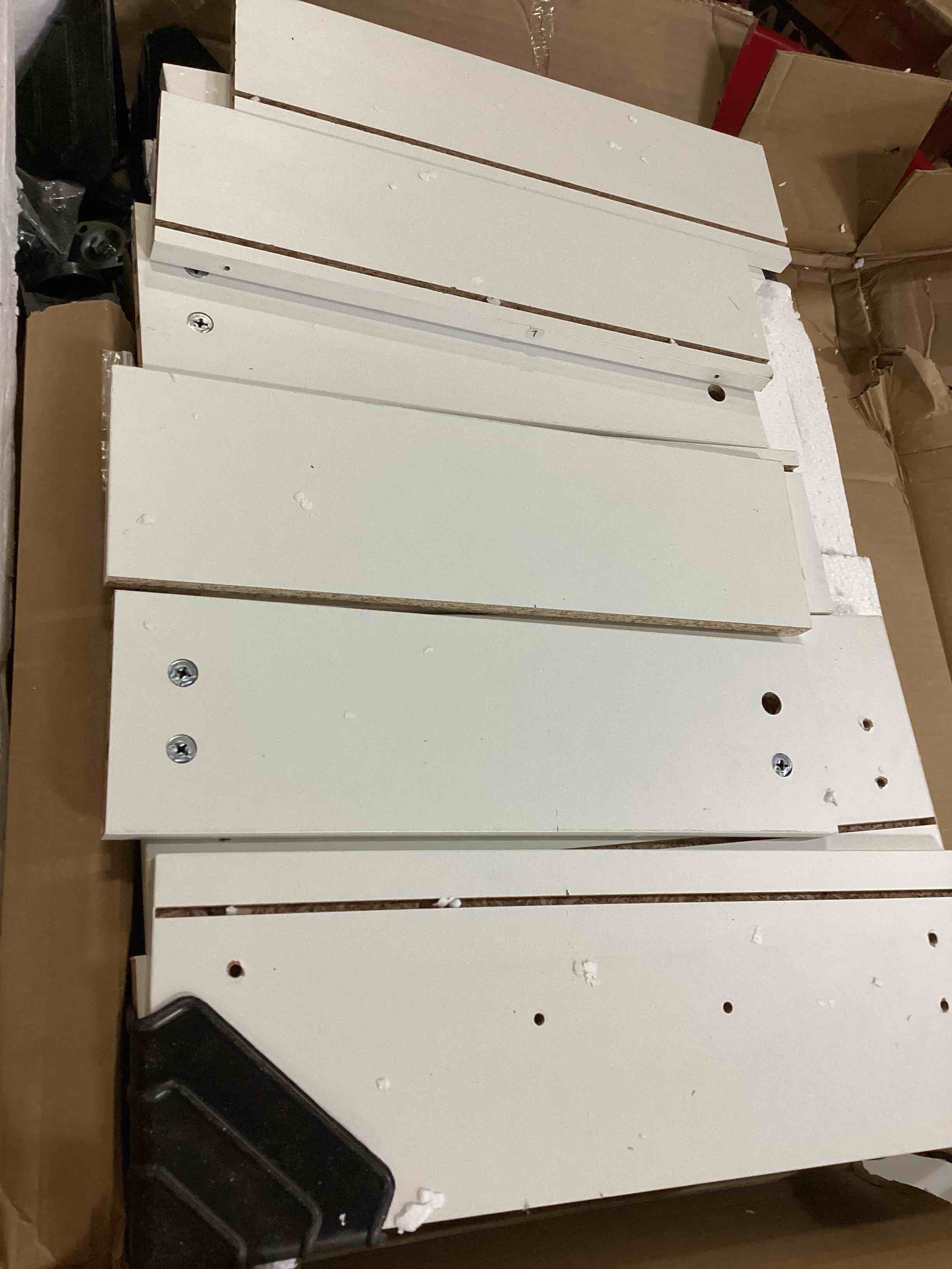 https://s3.amazonaws.com/lotting-images-prod/bidfta/GRN5138665_1718283123836.jpeg