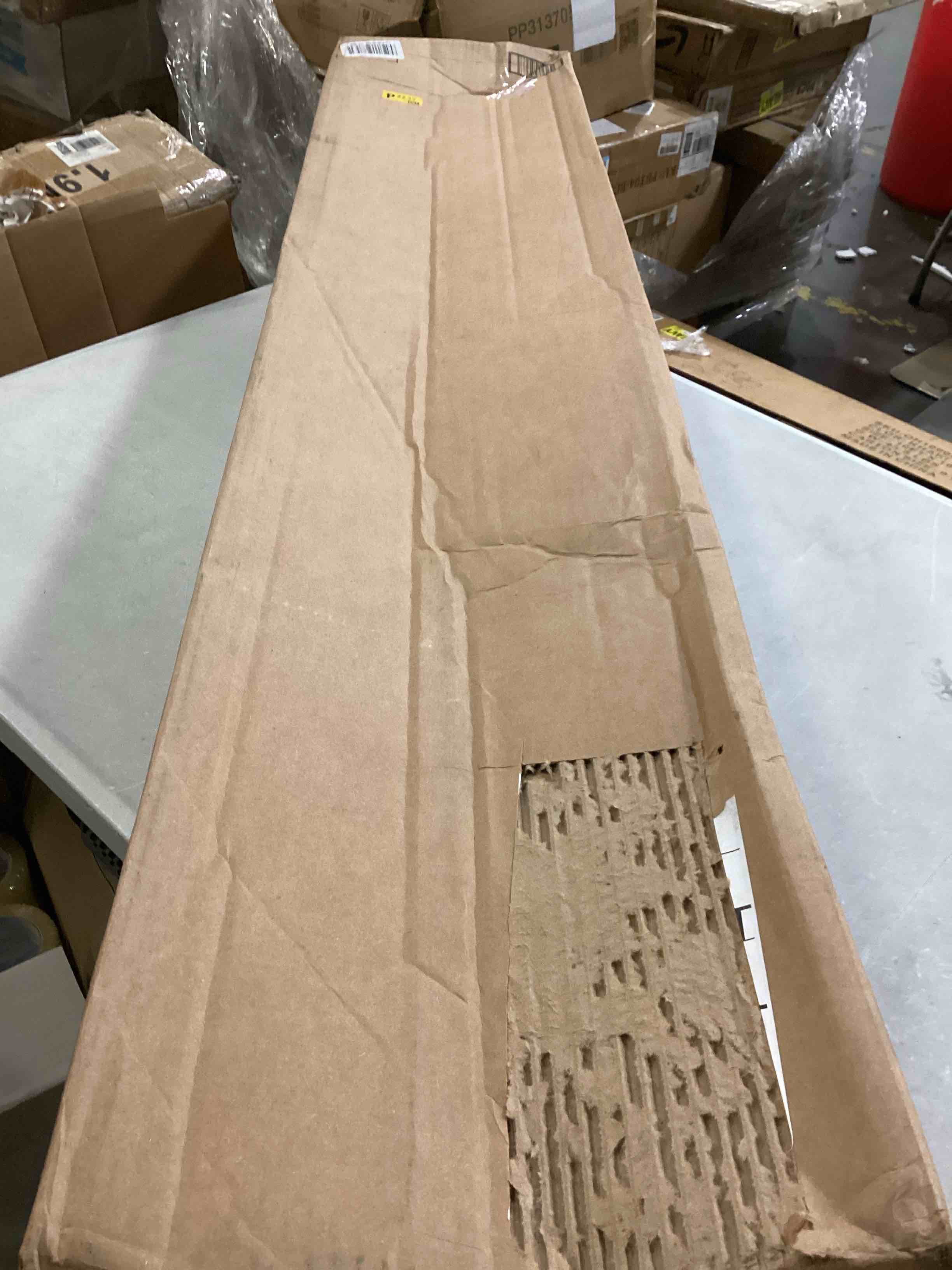 https://s3.amazonaws.com/lotting-images-prod/bidfta/GRN5139423_1718809228854.jpeg