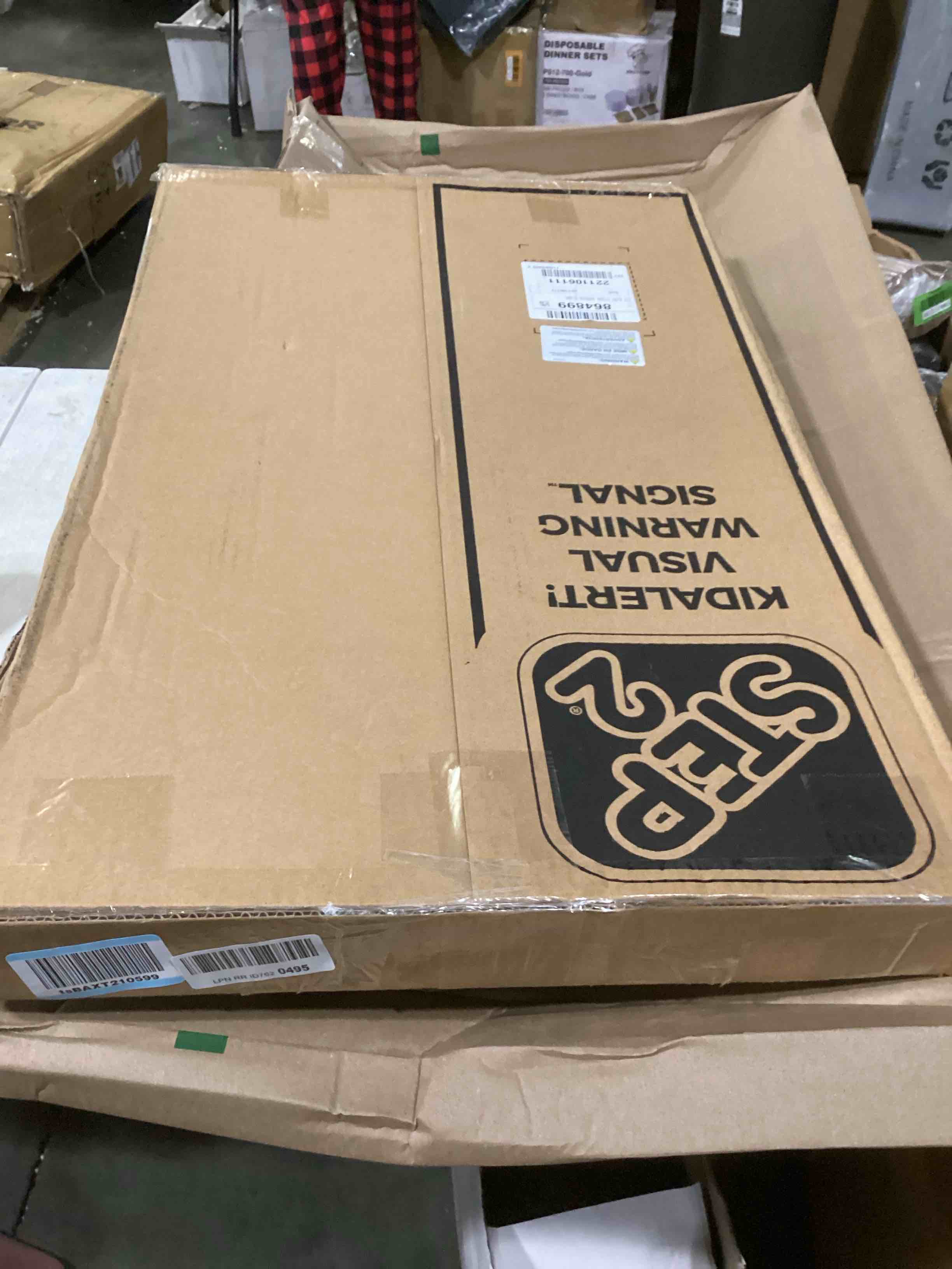https://s3.amazonaws.com/lotting-images-prod/bidfta/GRN5139812_1718133824344.jpeg