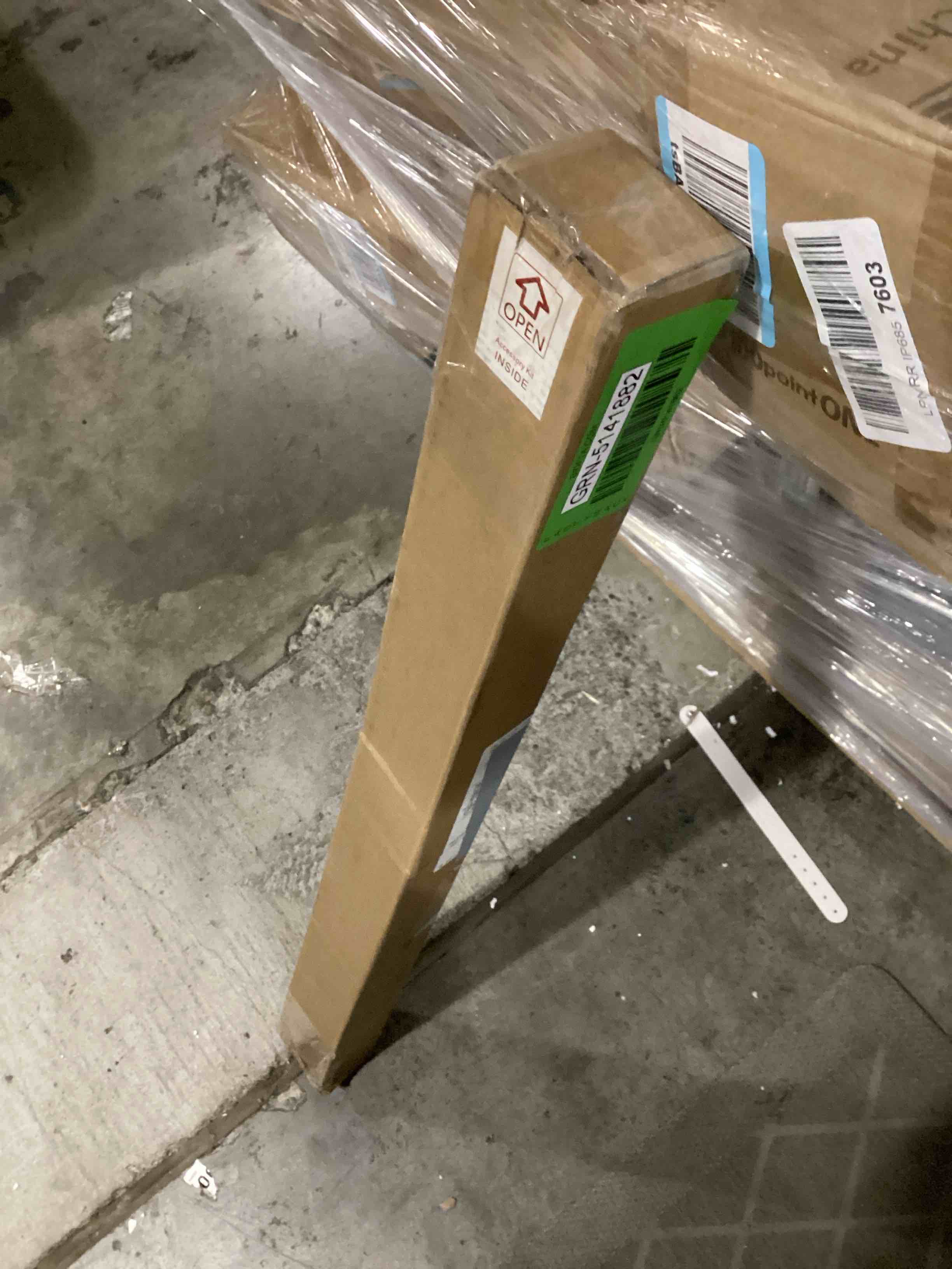 https://s3.amazonaws.com/lotting-images-prod/bidfta/GRN5141882_1722080851047.jpeg