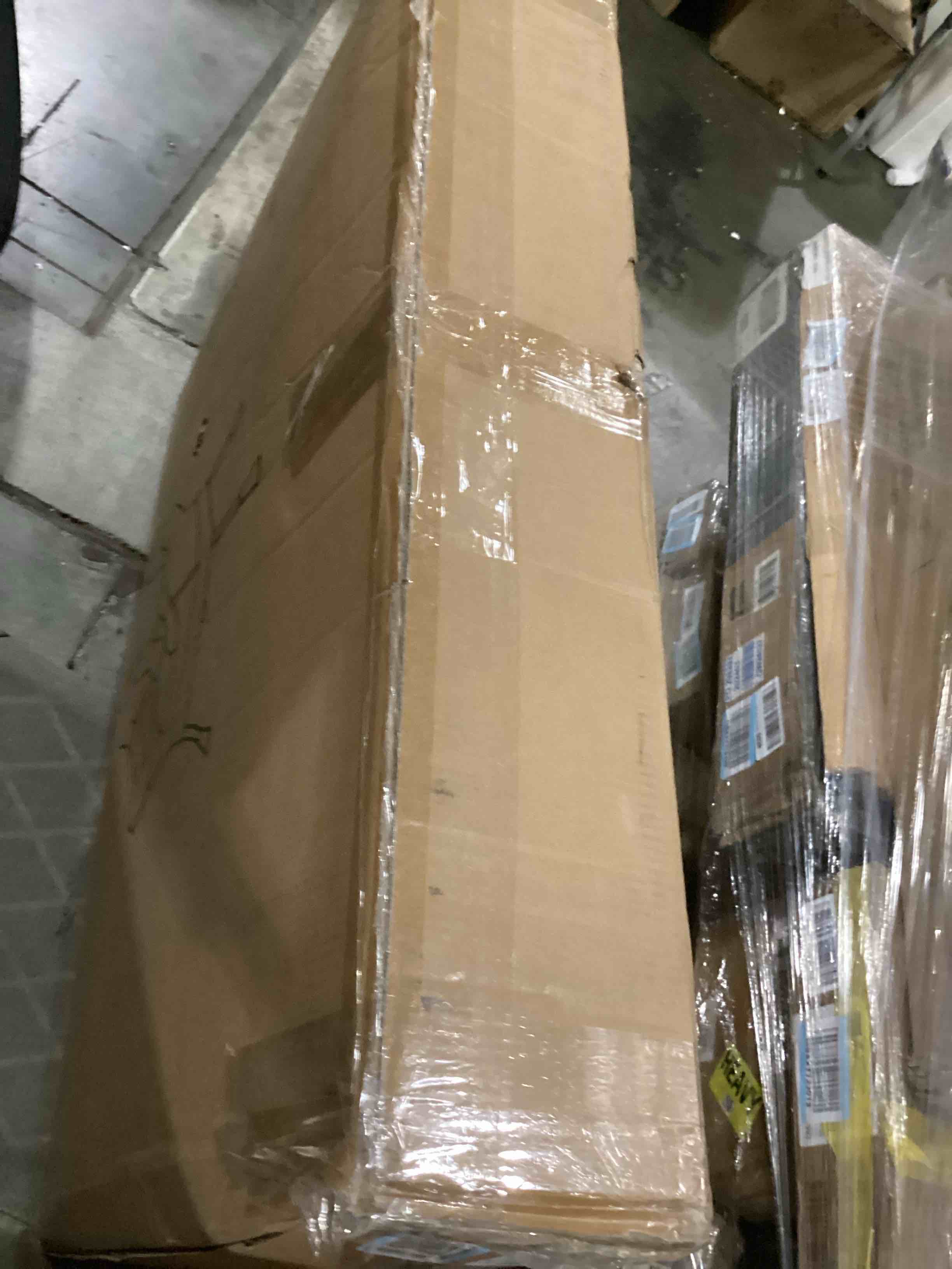 https://s3.amazonaws.com/lotting-images-prod/bidfta/GRN5141928_1722094165832.jpeg