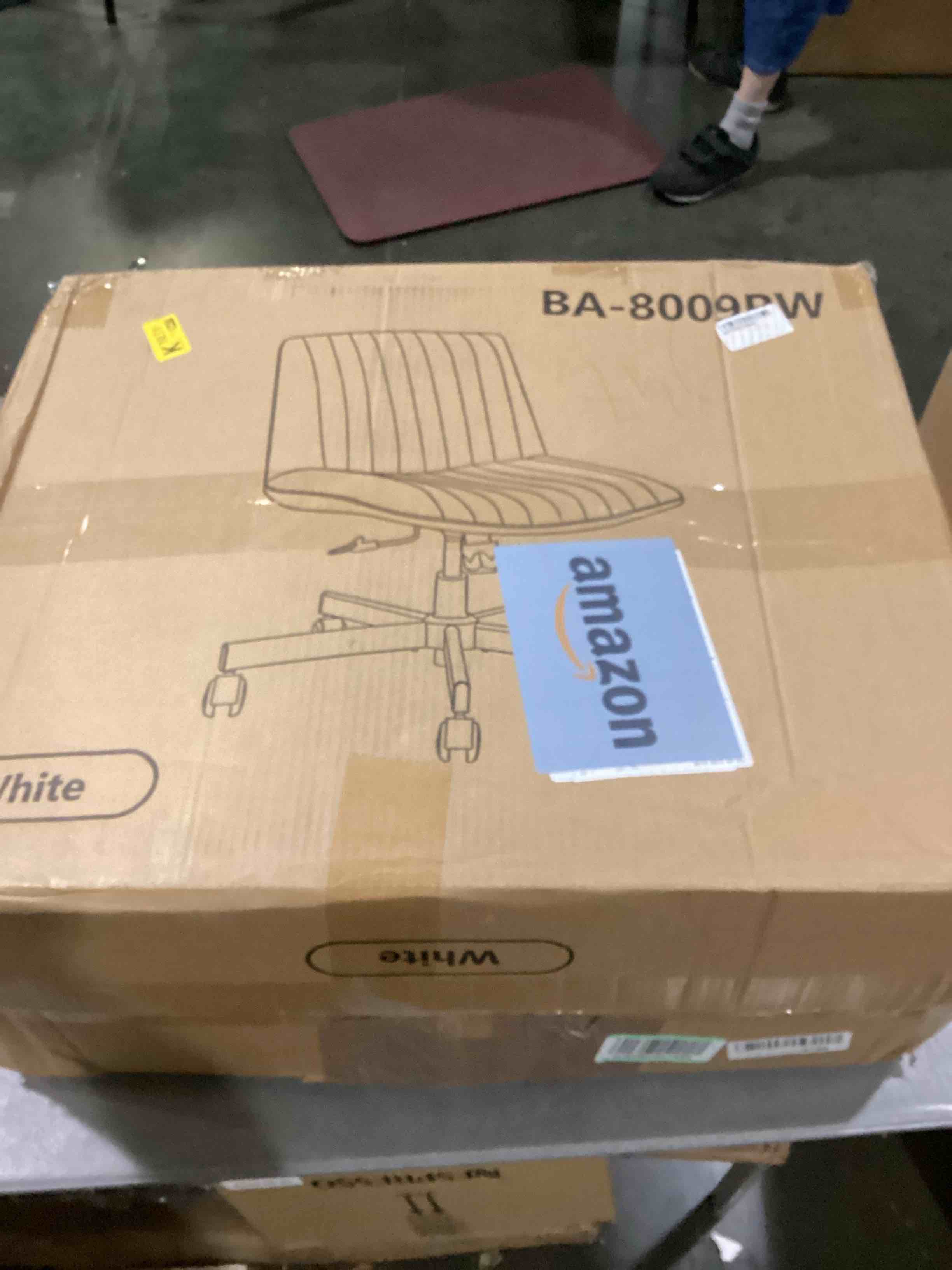 https://s3.amazonaws.com/lotting-images-prod/bidfta/GRN5142885_1718289388734.jpeg