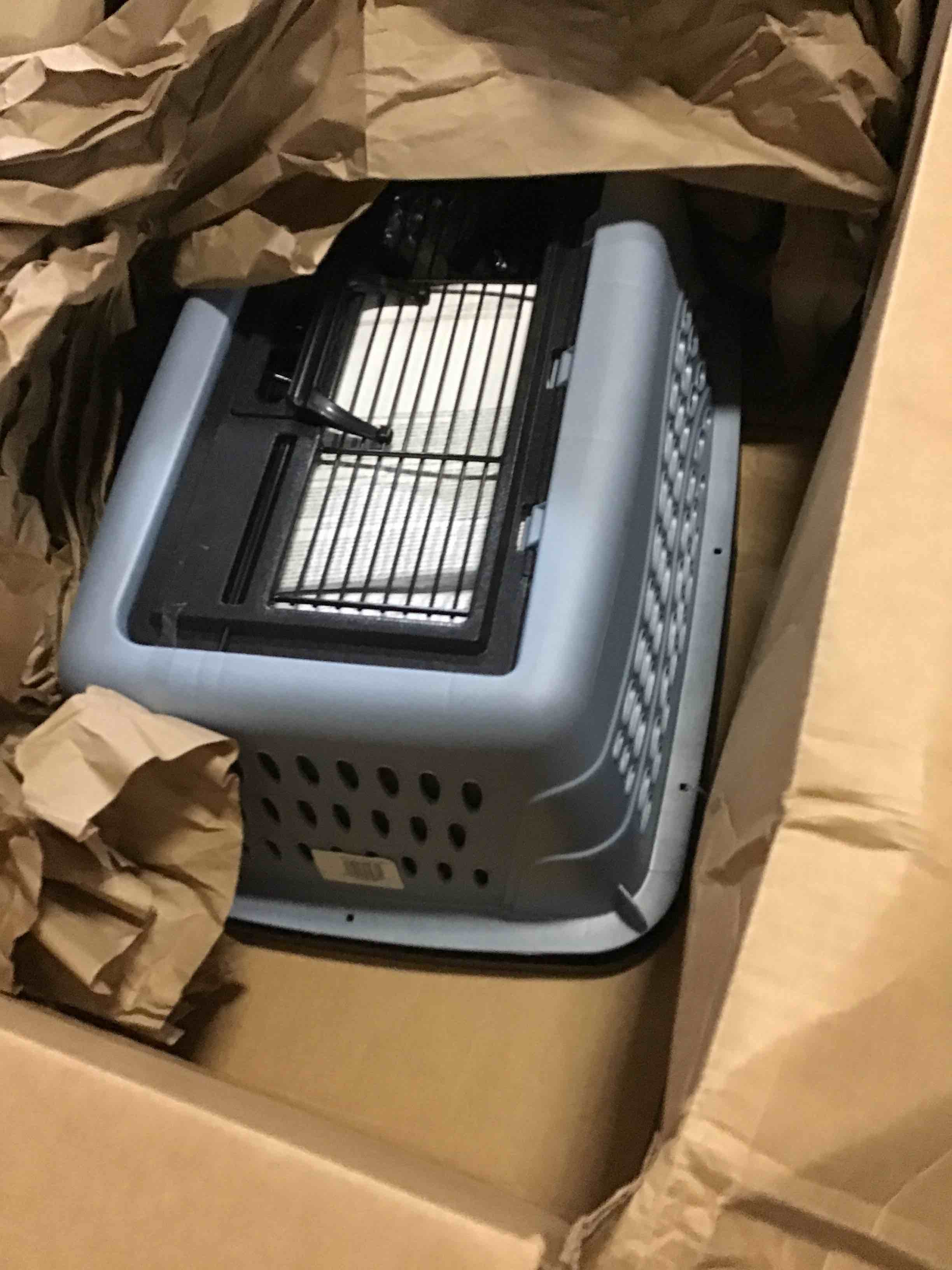https://s3.amazonaws.com/lotting-images-prod/bidfta/GRN5147319_1695820308278.jpeg