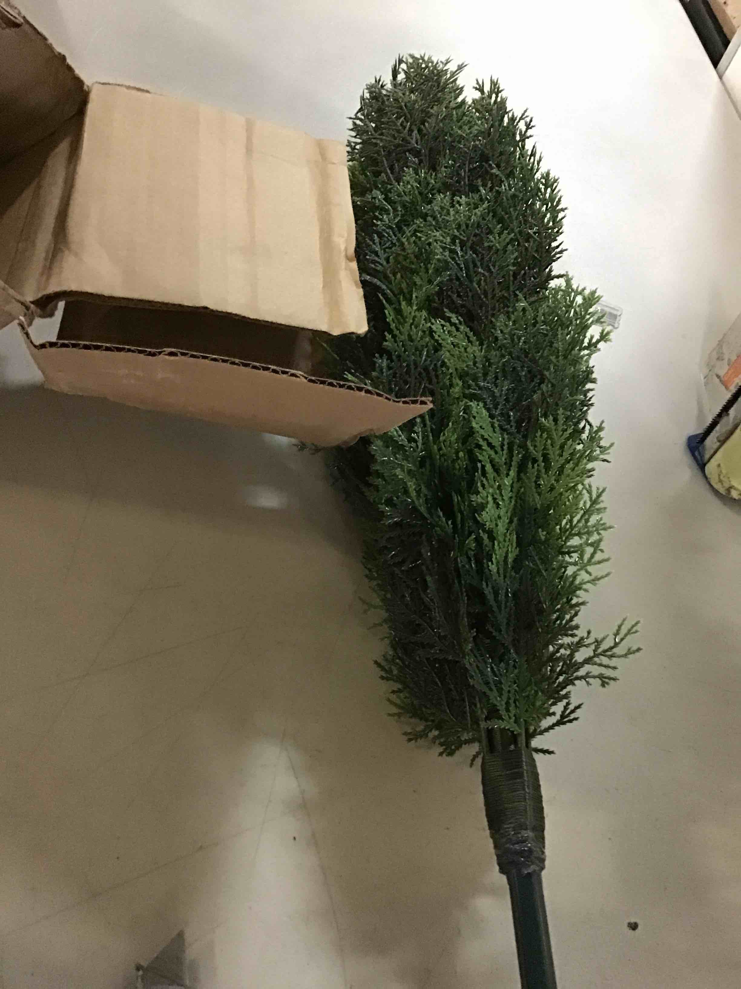 https://s3.amazonaws.com/lotting-images-prod/bidfta/GRN5150628_1695307045378.jpeg