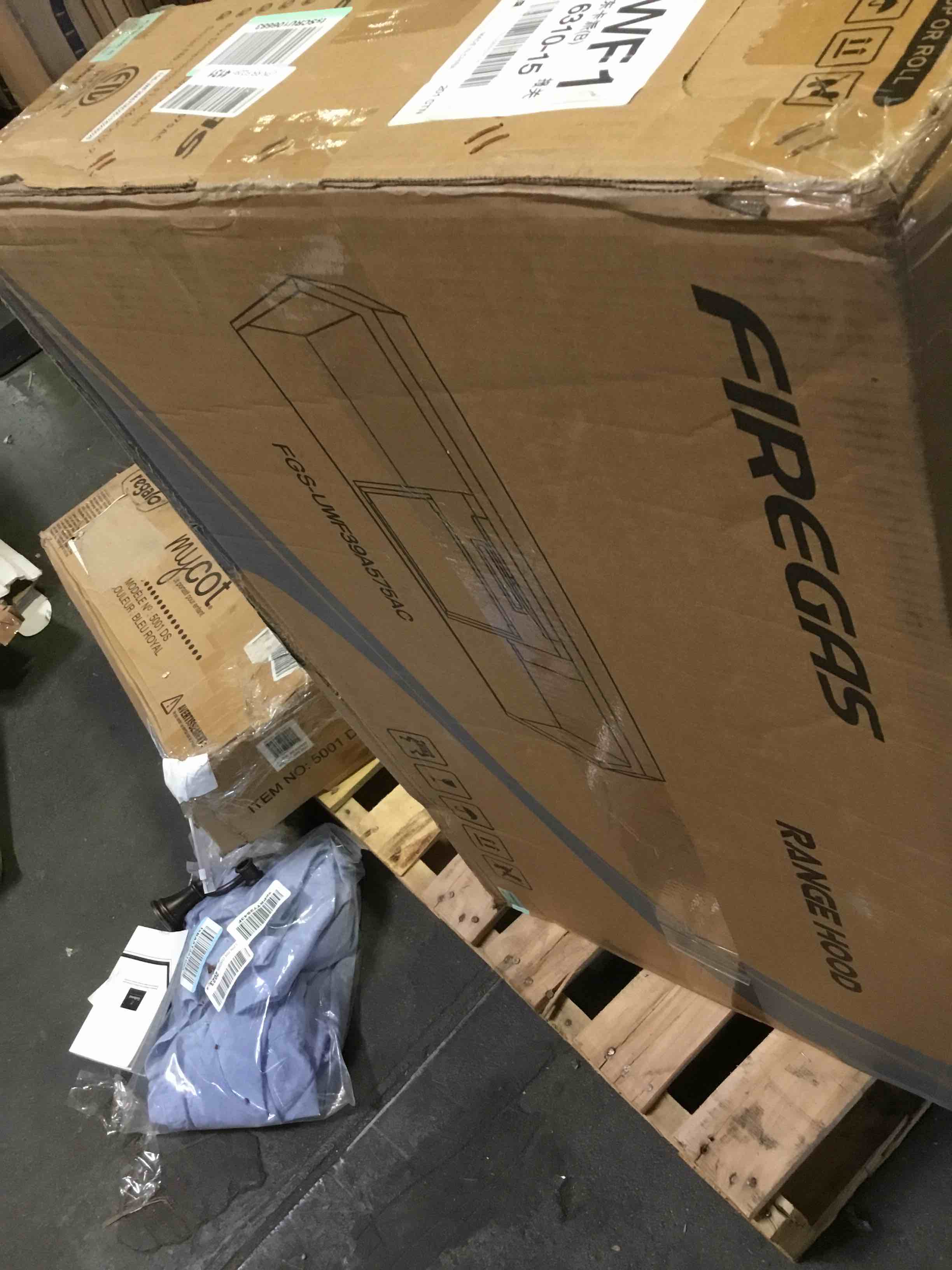 https://s3.amazonaws.com/lotting-images-prod/bidfta/GRN5151856_1695396769677.jpeg
