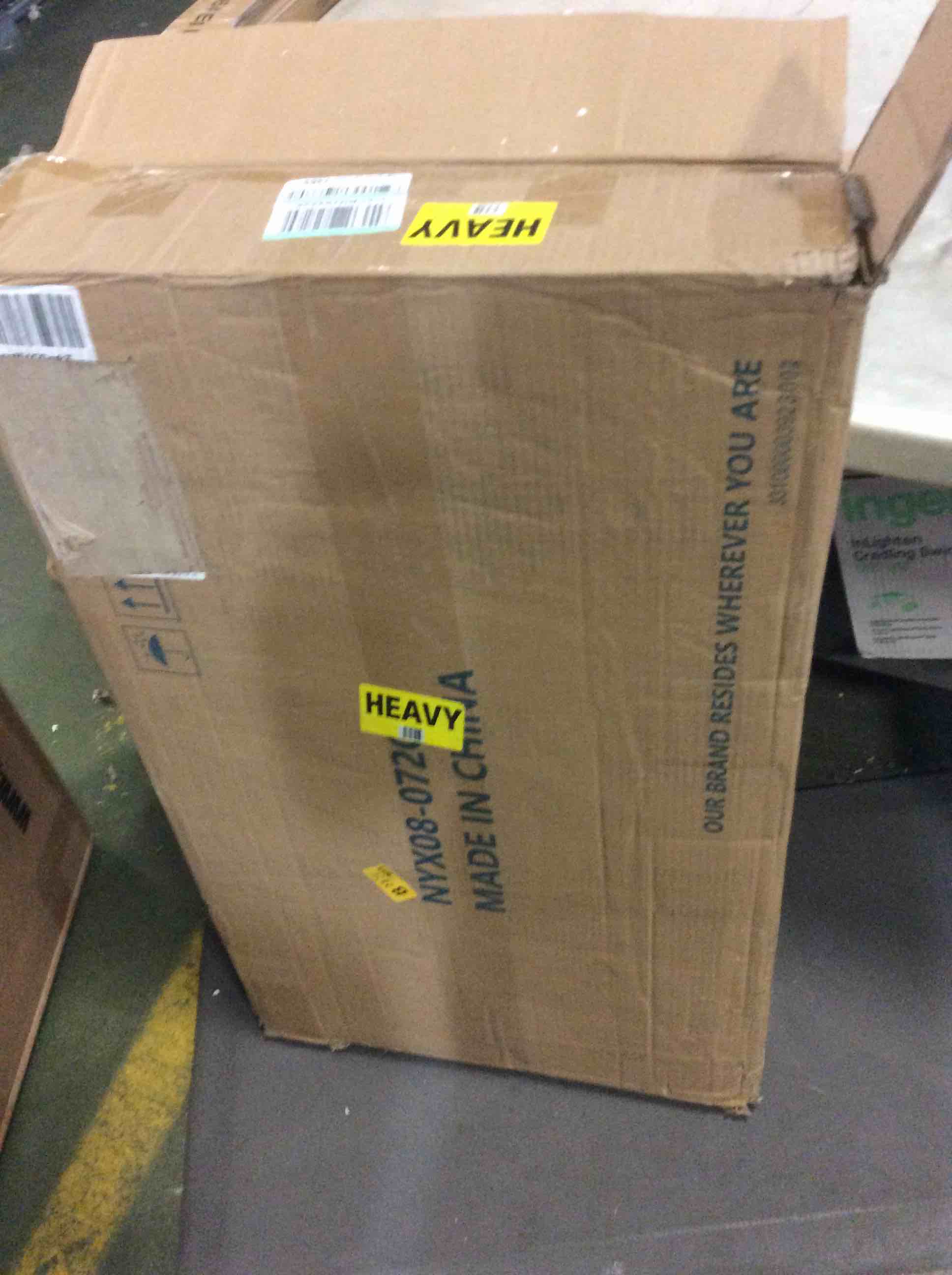 https://s3.amazonaws.com/lotting-images-prod/bidfta/GRN5153913_1695822297128.jpeg