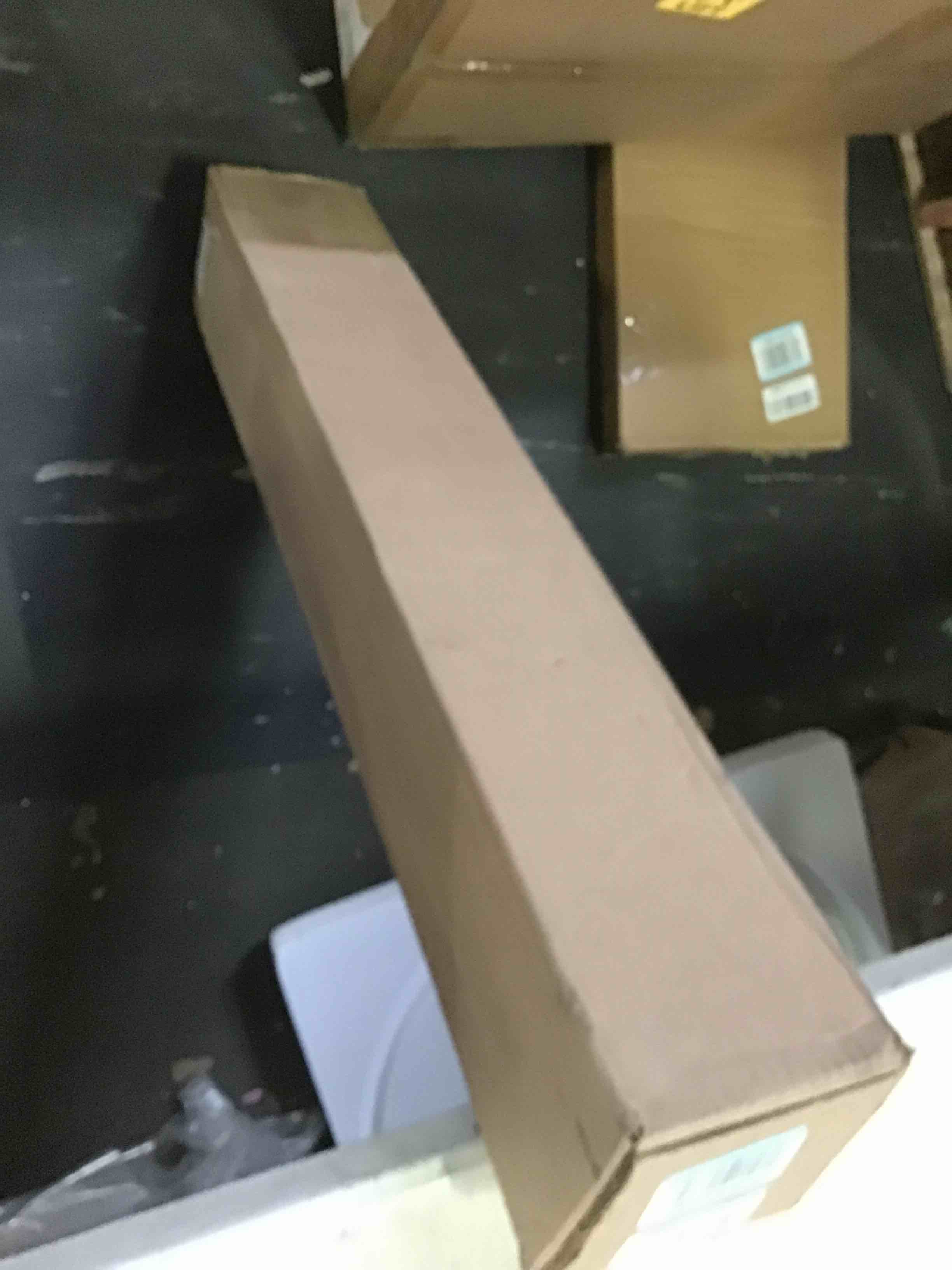 https://s3.amazonaws.com/lotting-images-prod/bidfta/GRN5154115_1695923235958.jpeg