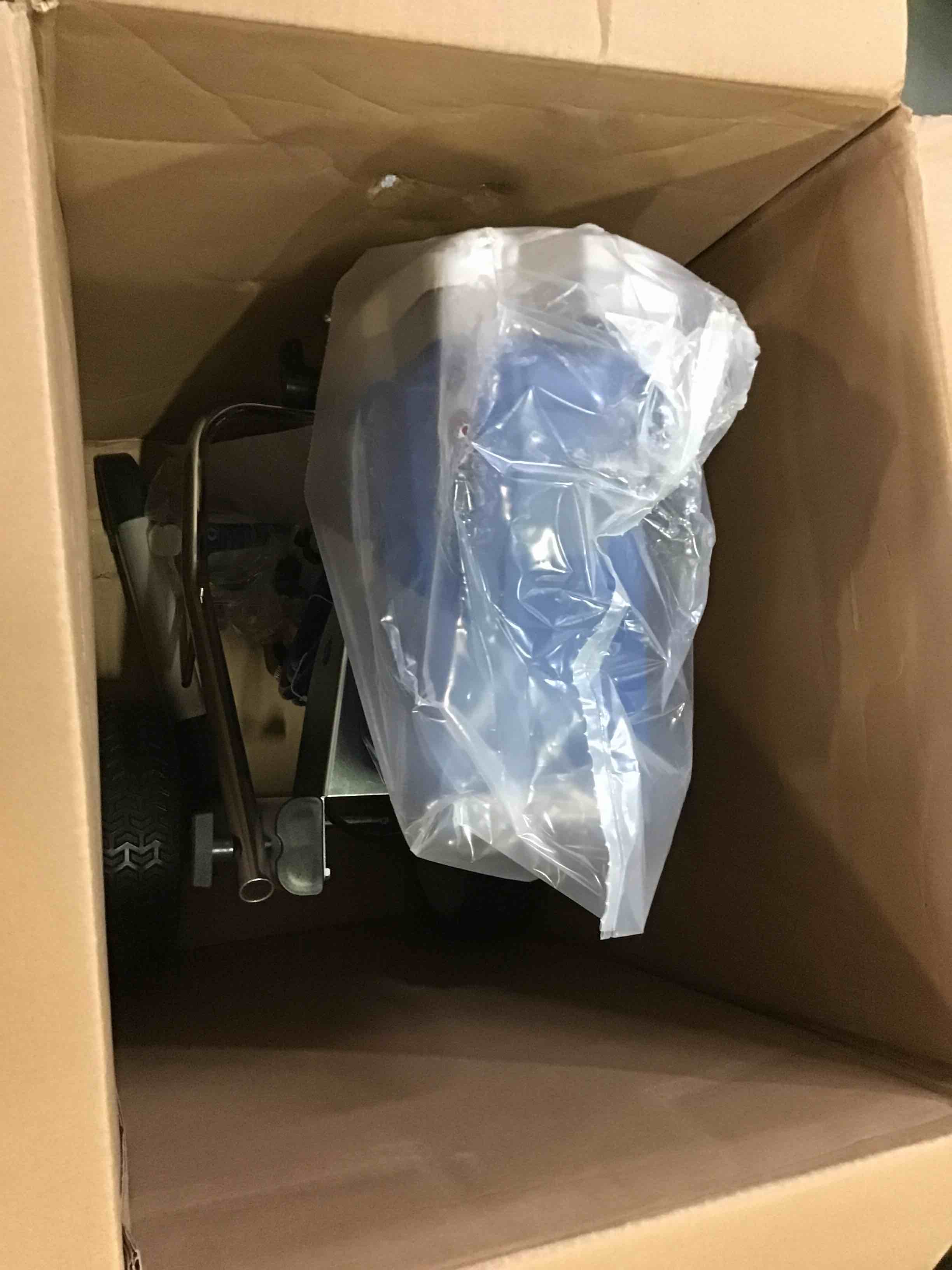https://s3.amazonaws.com/lotting-images-prod/bidfta/GRN5154135_1695926695323.jpeg