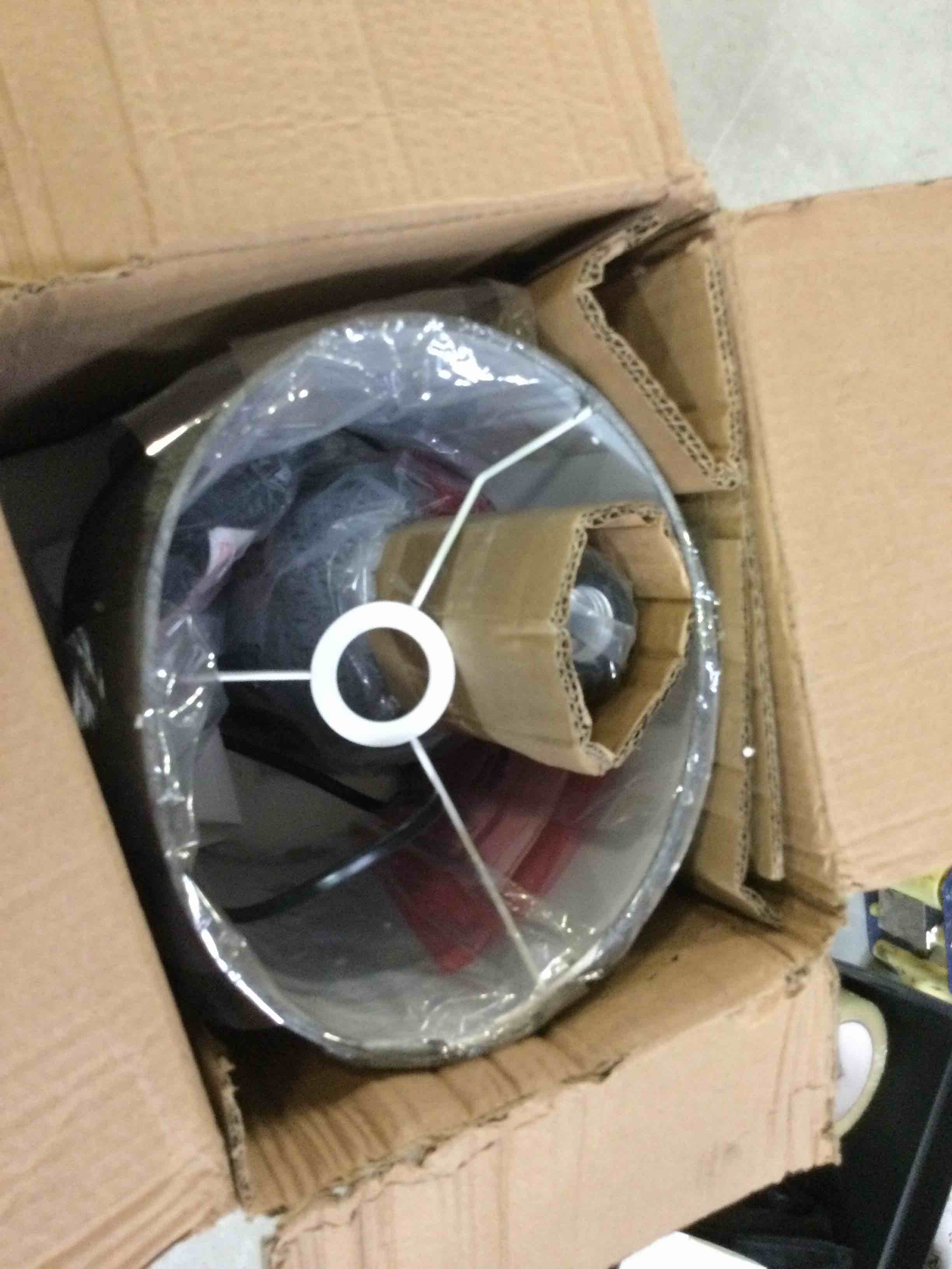 https://s3.amazonaws.com/lotting-images-prod/bidfta/GRN5154192_1695994094288.jpeg