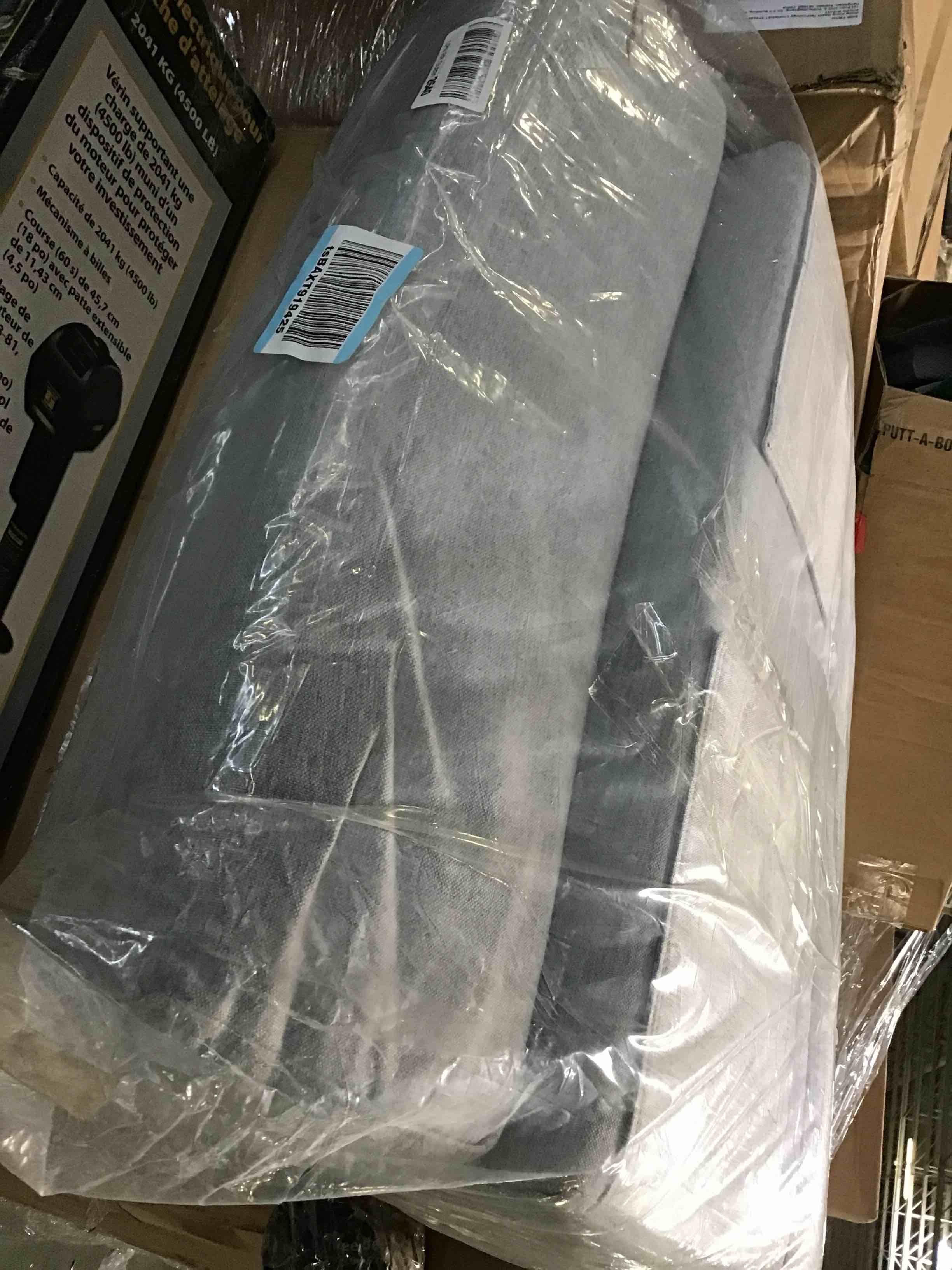 https://s3.amazonaws.com/lotting-images-prod/bidfta/GRN5154392_1696264236006.jpeg