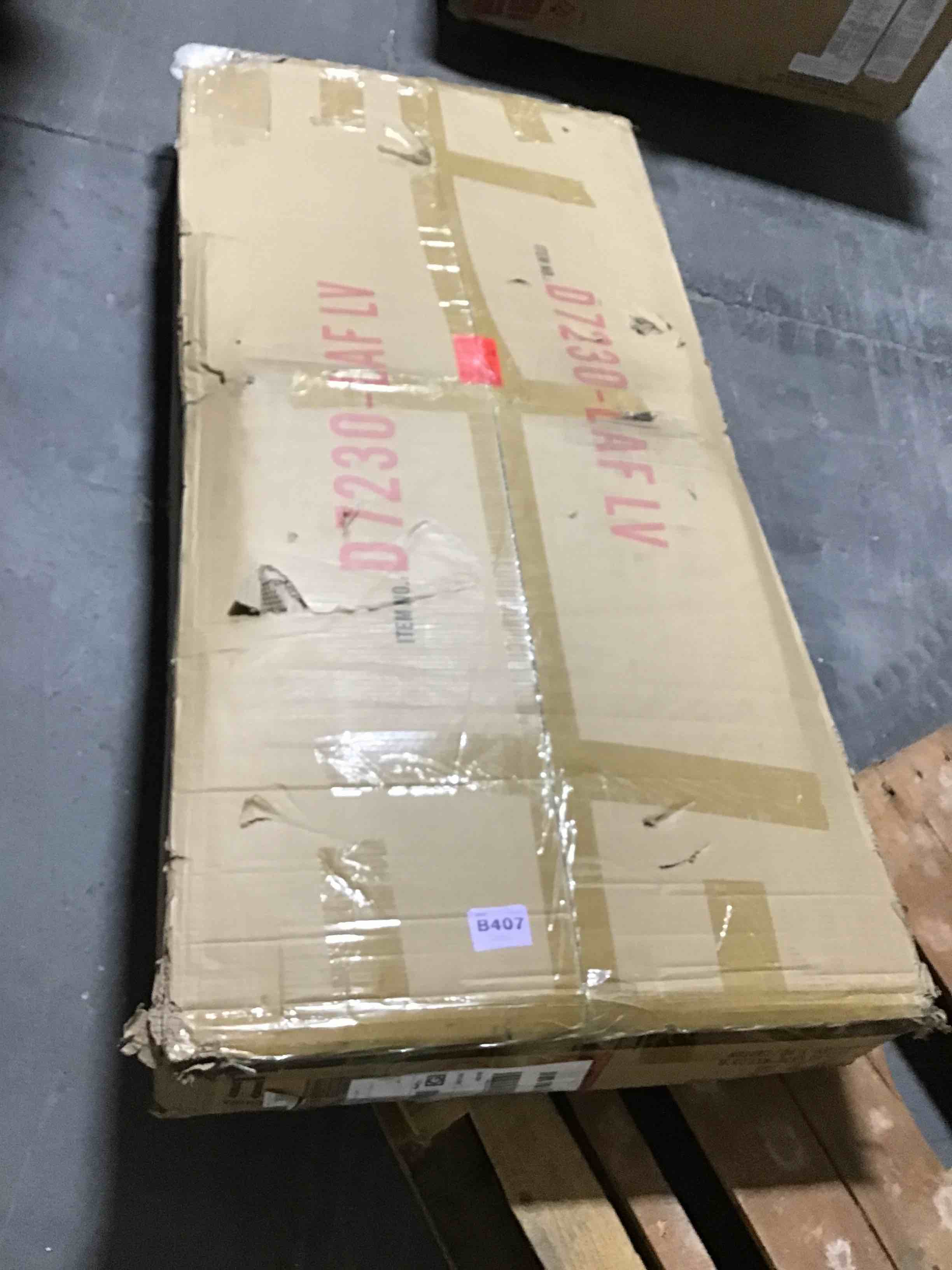 https://s3.amazonaws.com/lotting-images-prod/bidfta/GRN5156023_1696446263260.jpeg