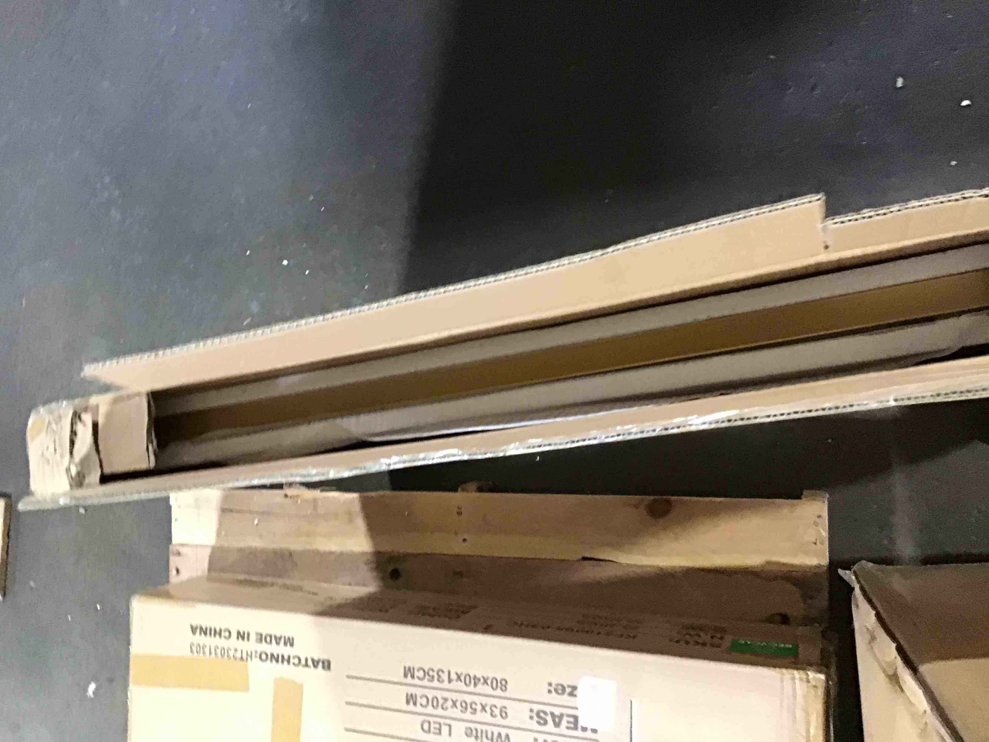 https://s3.amazonaws.com/lotting-images-prod/bidfta/GRN5156050_1696528337342.jpeg