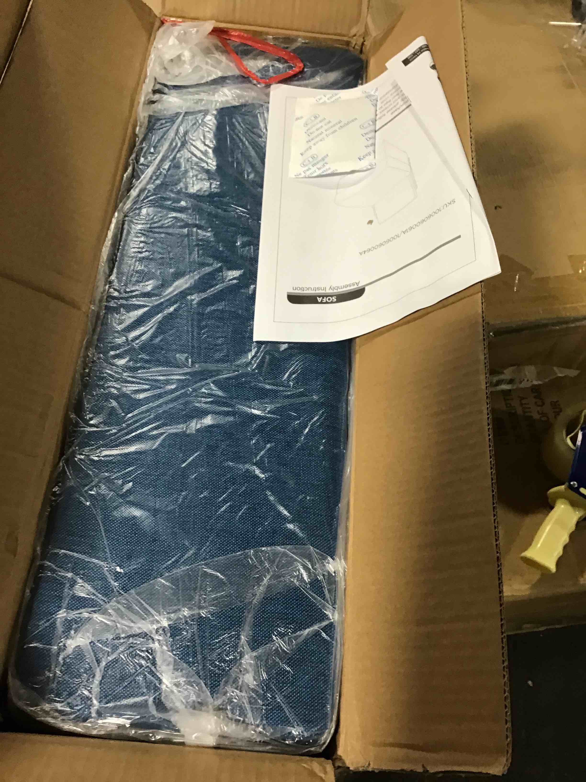 https://s3.amazonaws.com/lotting-images-prod/bidfta/GRN5156311_1697483951559.jpeg