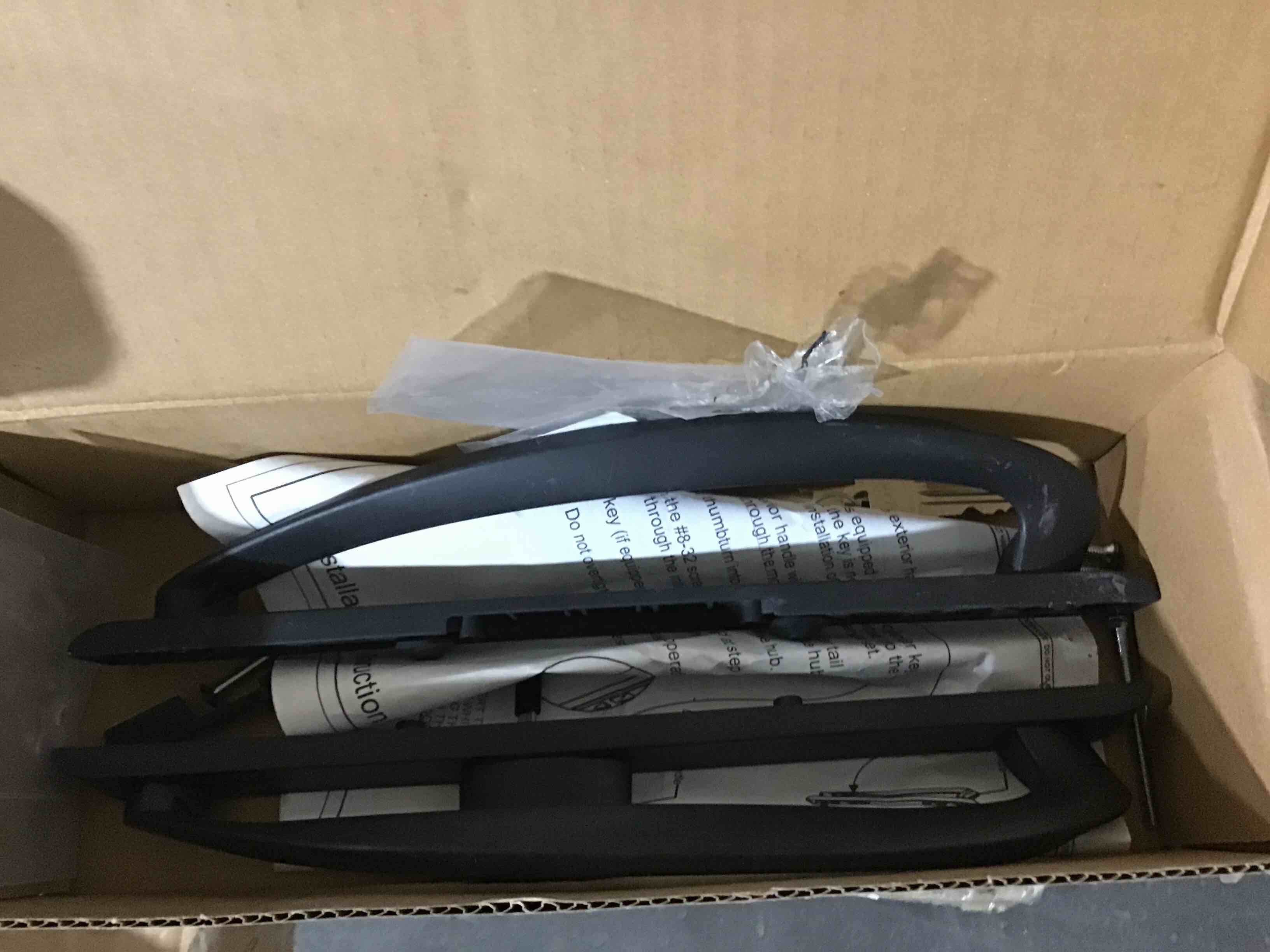 https://s3.amazonaws.com/lotting-images-prod/bidfta/GRN5156506_1698254317780.jpeg