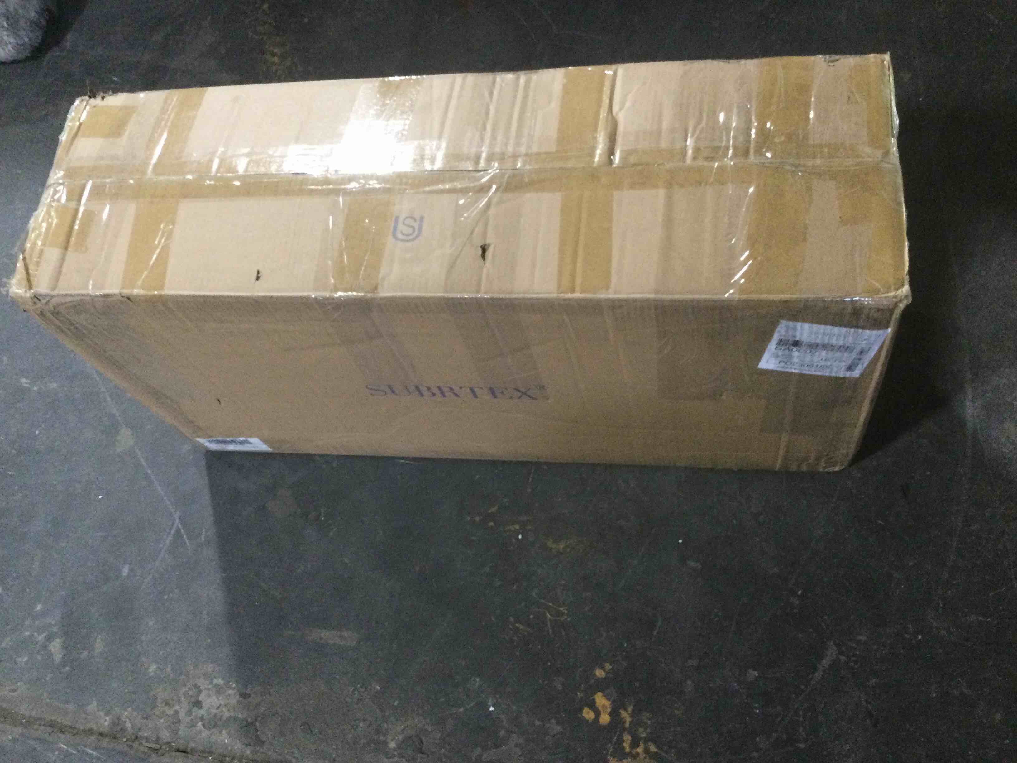 https://s3.amazonaws.com/lotting-images-prod/bidfta/GRN5156862_1700595993214.jpeg