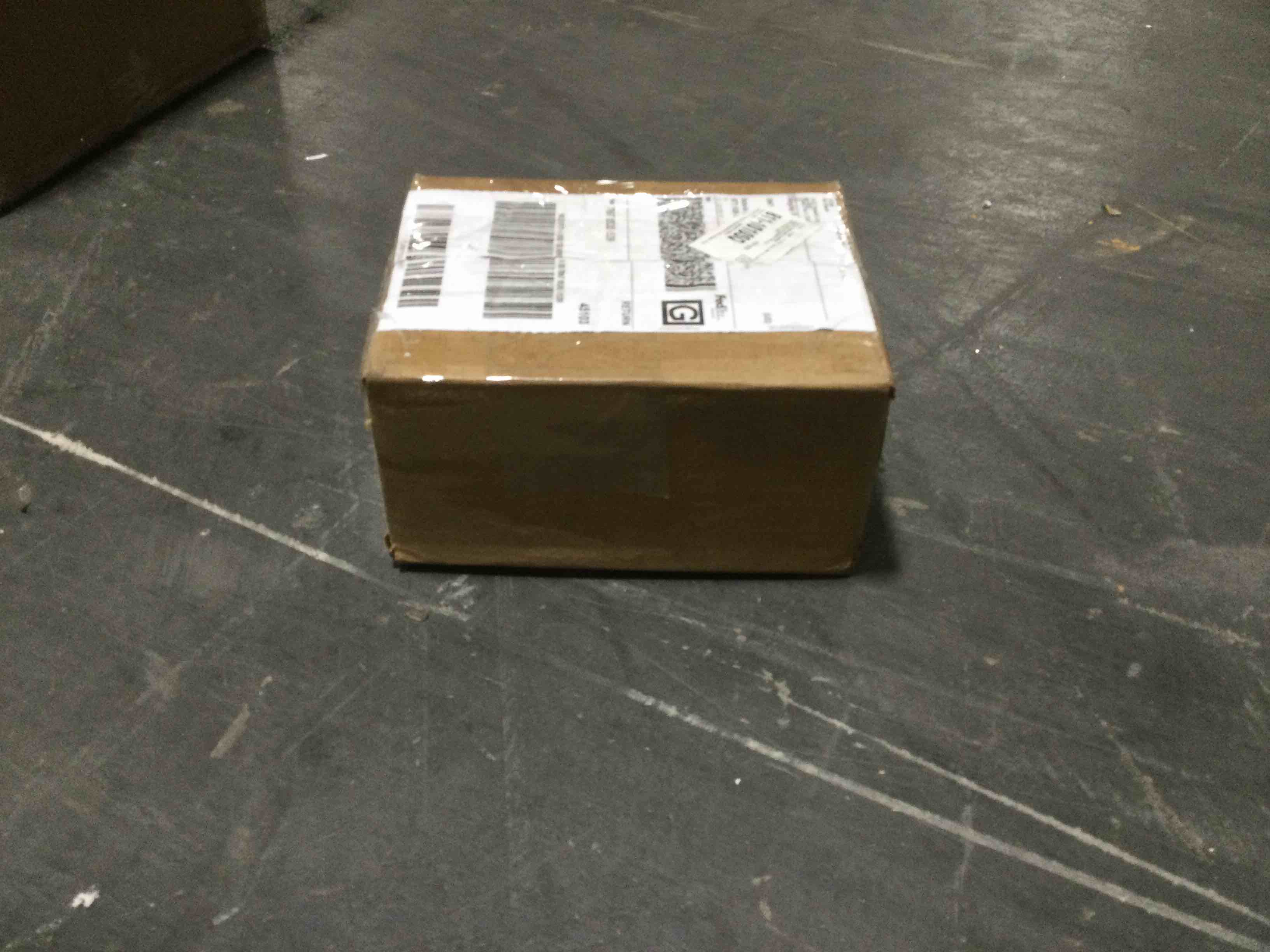 https://s3.amazonaws.com/lotting-images-prod/bidfta/GRN5156963_1701445308355.jpeg