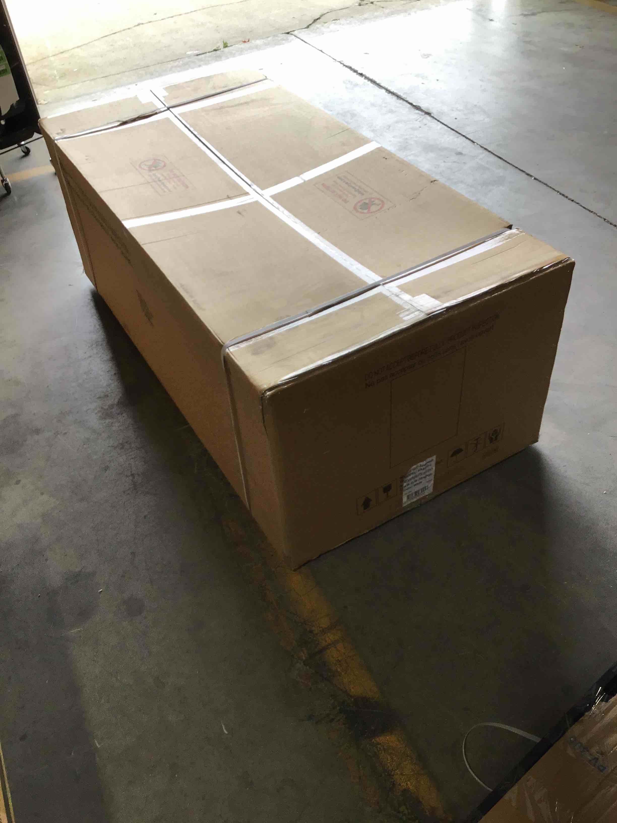 https://s3.amazonaws.com/lotting-images-prod/bidfta/GRN5157922_1697564811126.jpeg