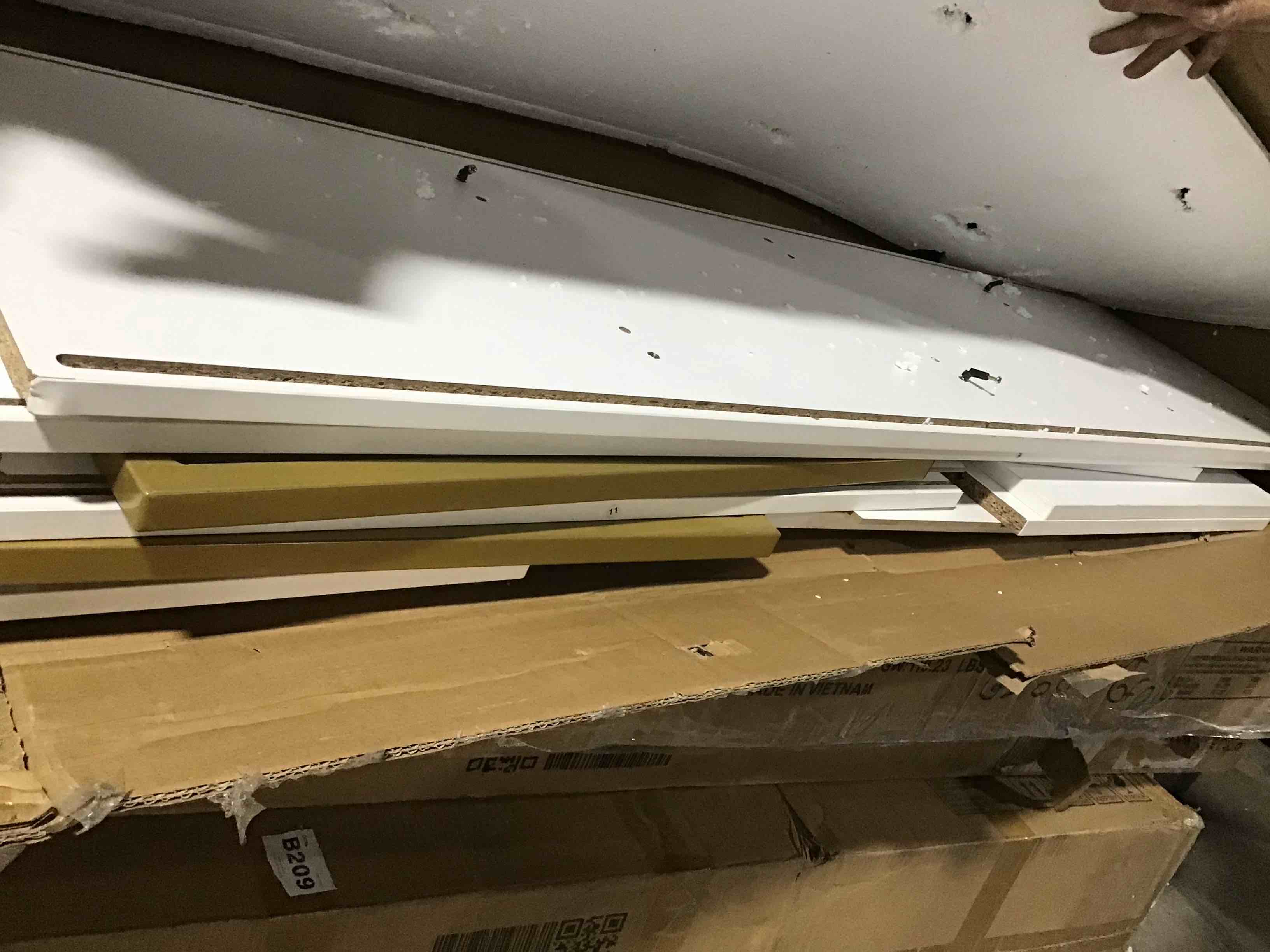 https://s3.amazonaws.com/lotting-images-prod/bidfta/GRN5158281_1698248582378.jpeg