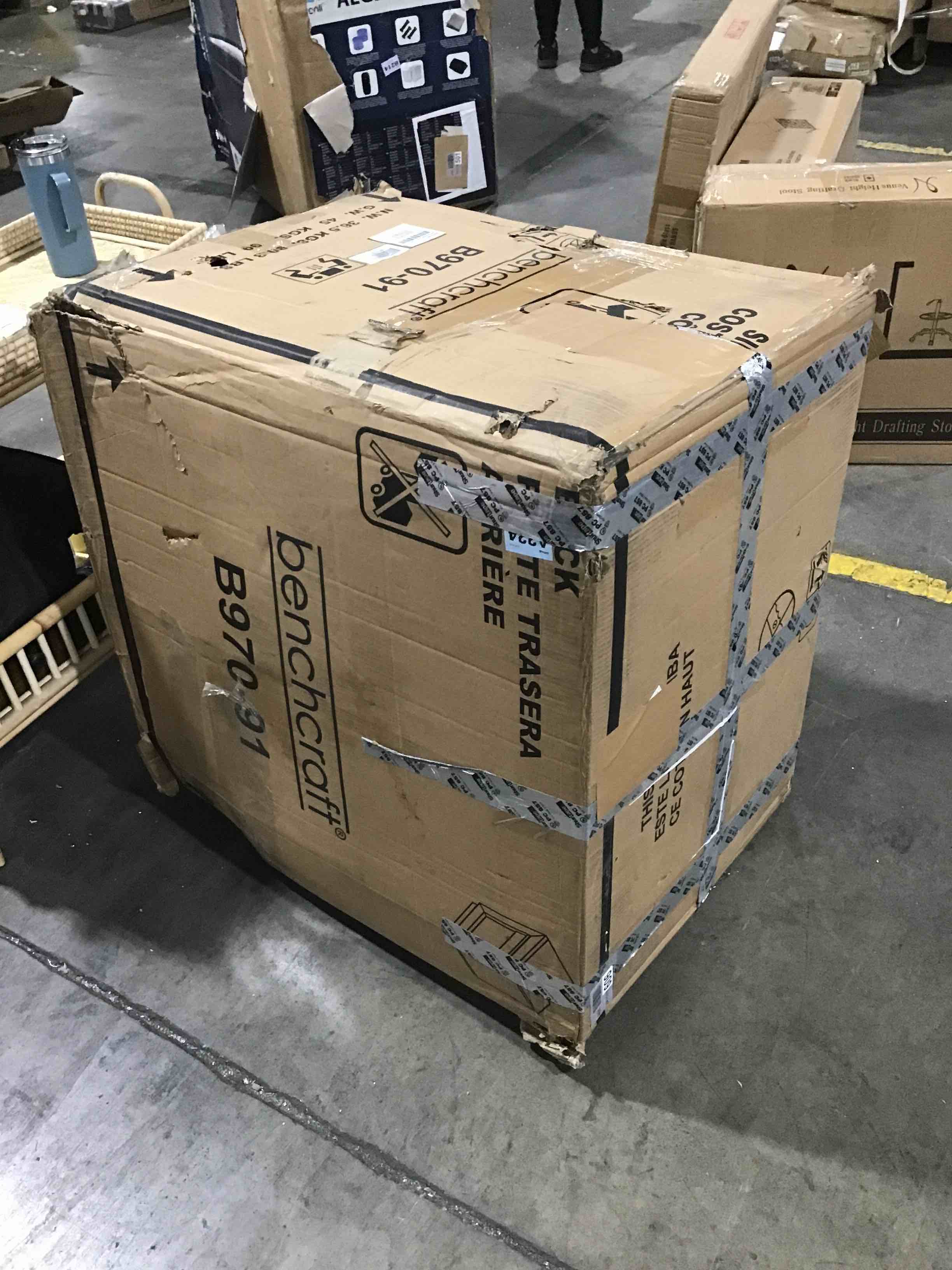 https://s3.amazonaws.com/lotting-images-prod/bidfta/GRN5160593_1696596199378.jpeg