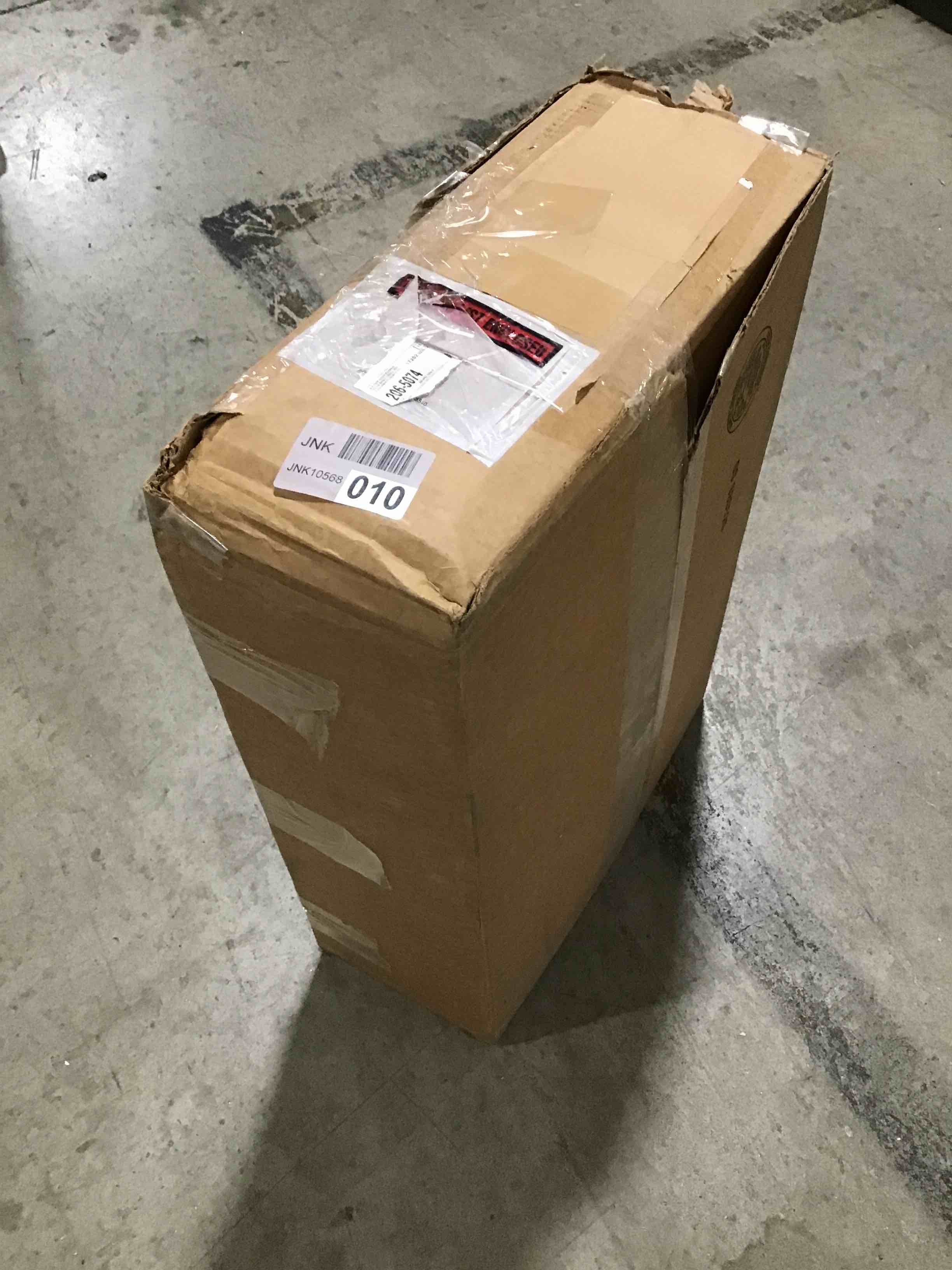 https://s3.amazonaws.com/lotting-images-prod/bidfta/GRN5165201_1696352384753.jpeg