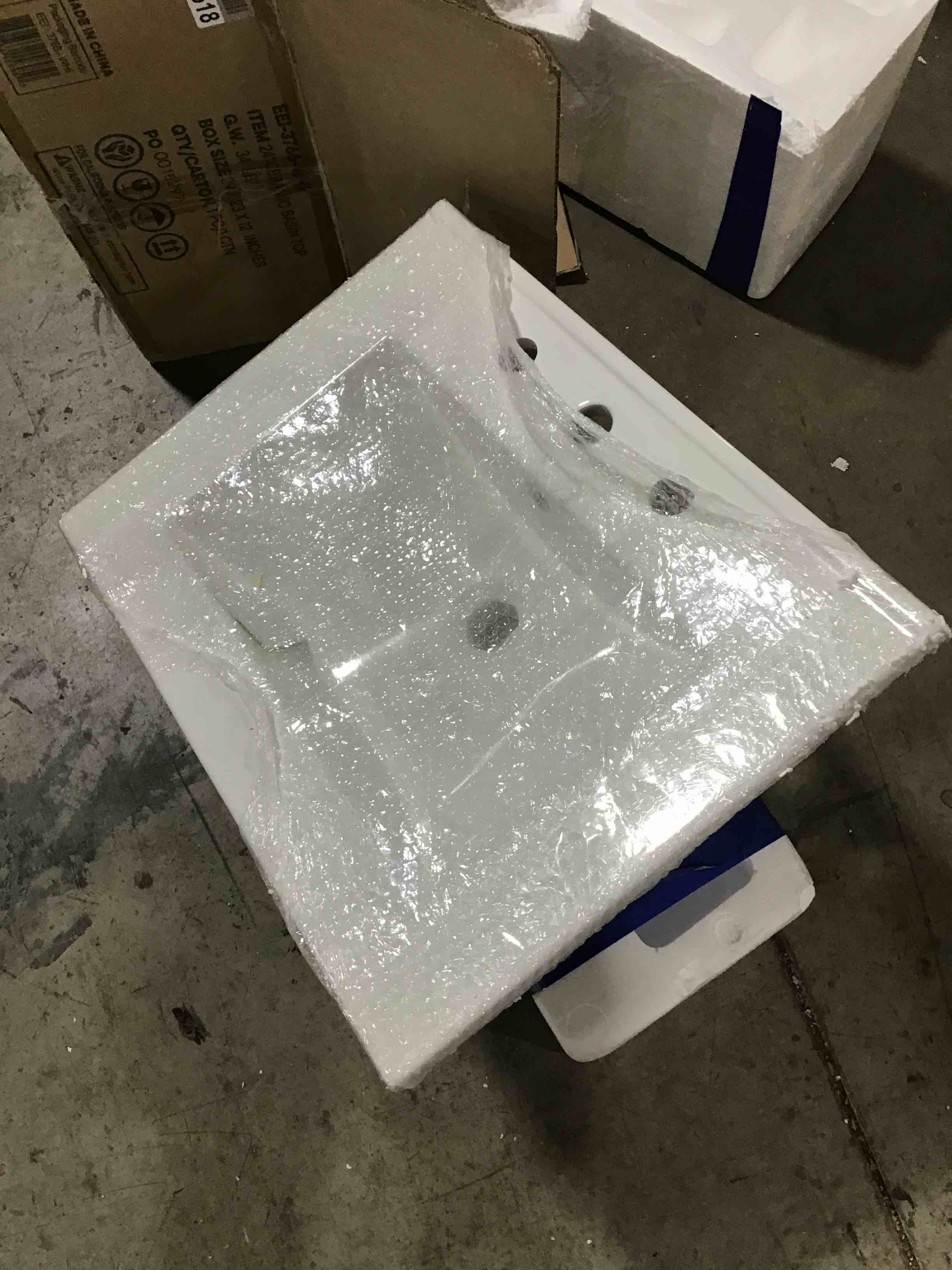 https://s3.amazonaws.com/lotting-images-prod/bidfta/GRN5165647_1697121827607.jpeg