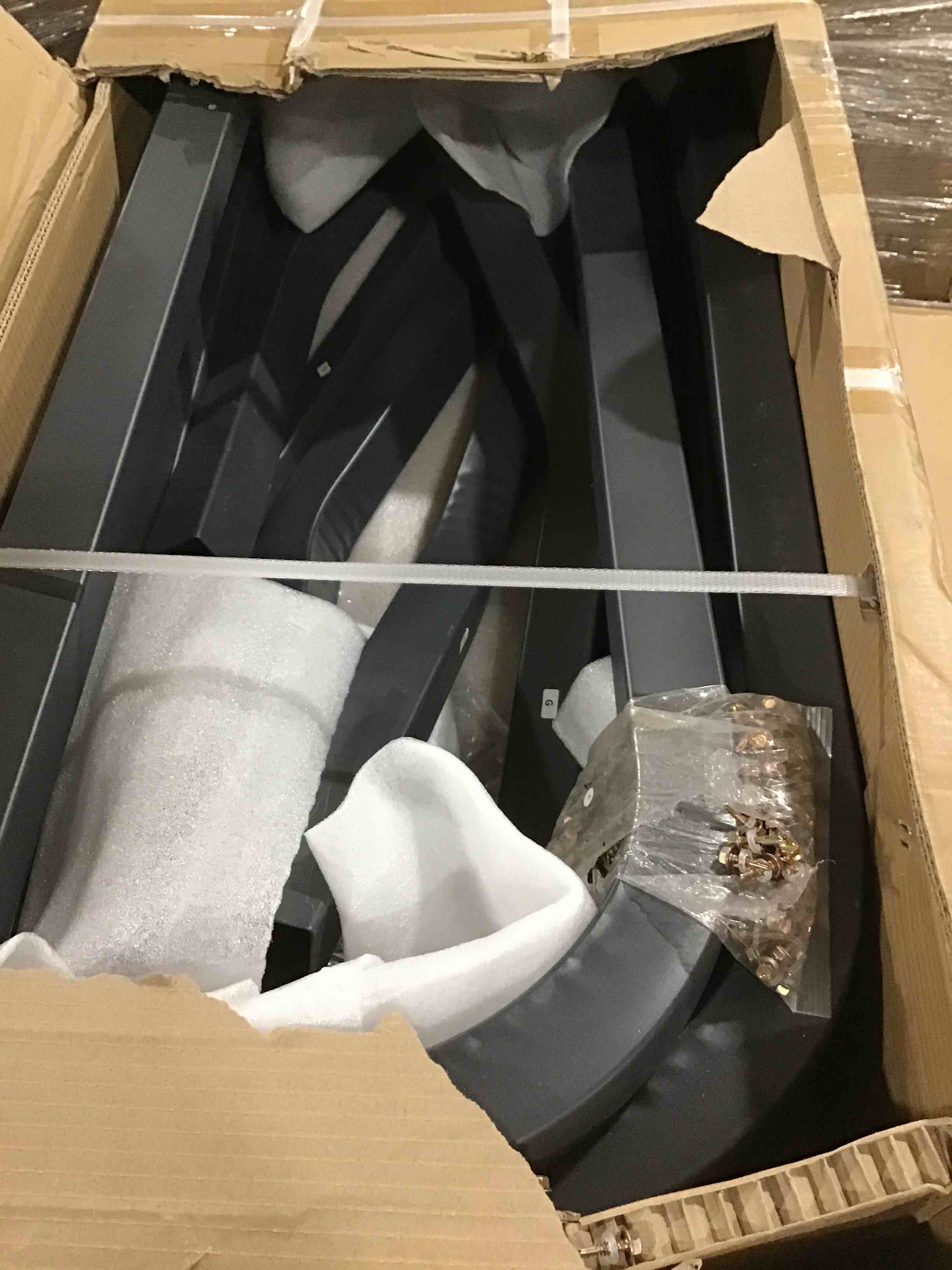 https://s3.amazonaws.com/lotting-images-prod/bidfta/GRN5167523_1697889892487.jpeg