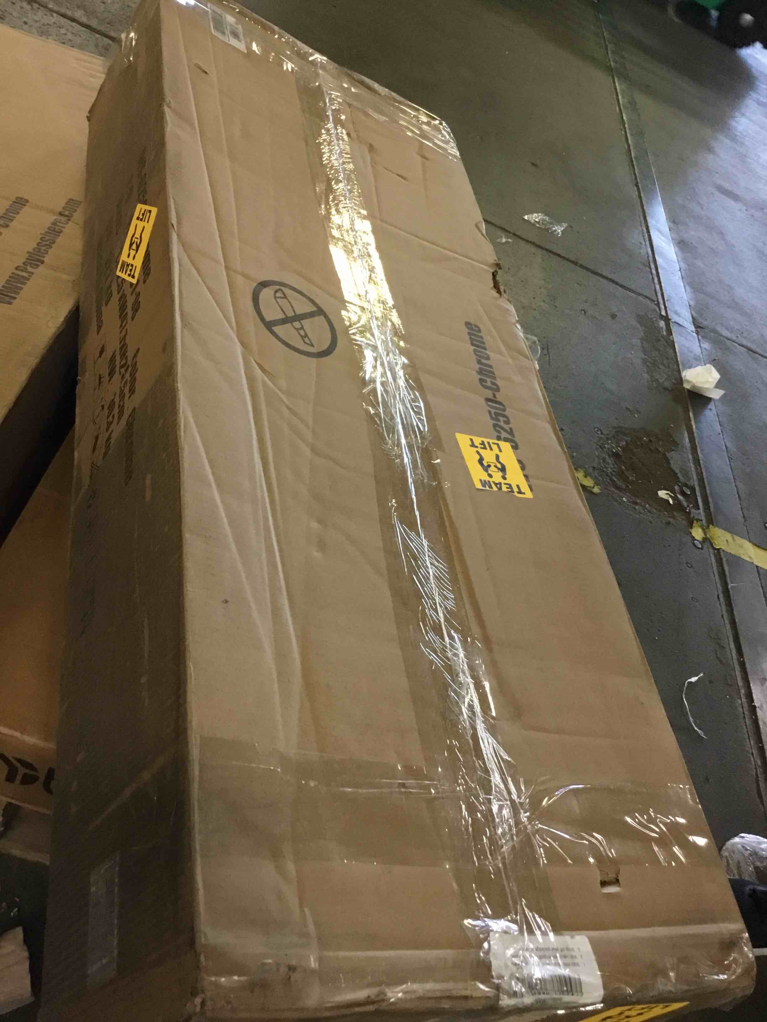 https://s3.amazonaws.com/lotting-images-prod/bidfta/GRN5171279_1696272118284.jpeg