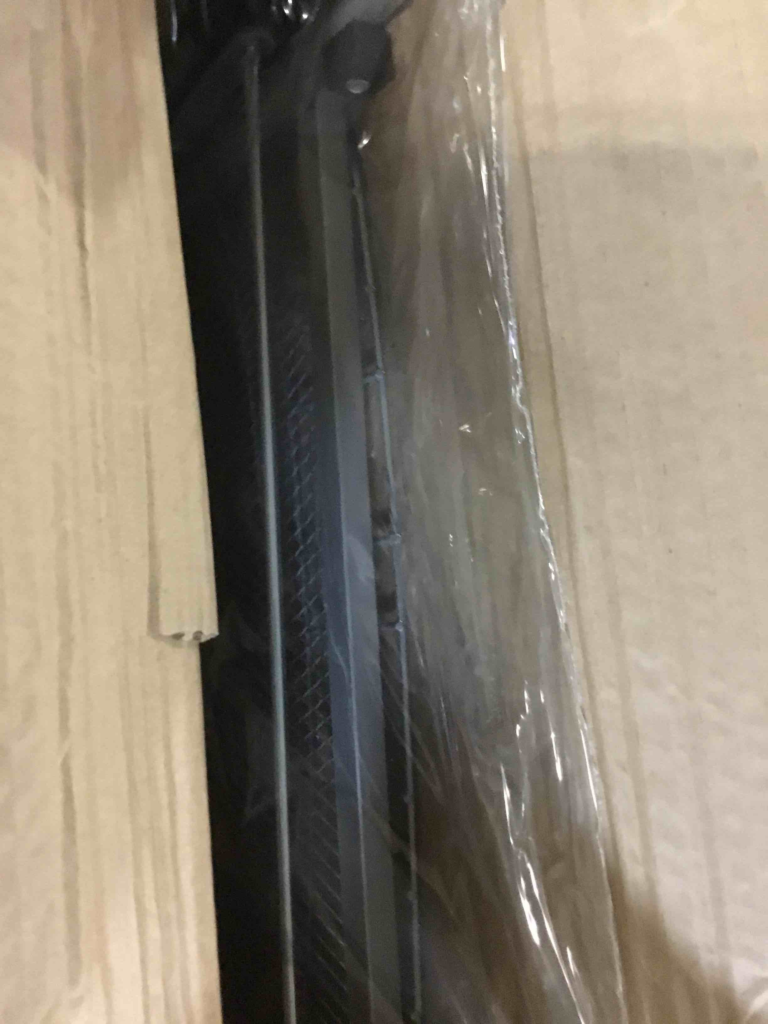 https://s3.amazonaws.com/lotting-images-prod/bidfta/GRN5171513_1696420462595.jpeg