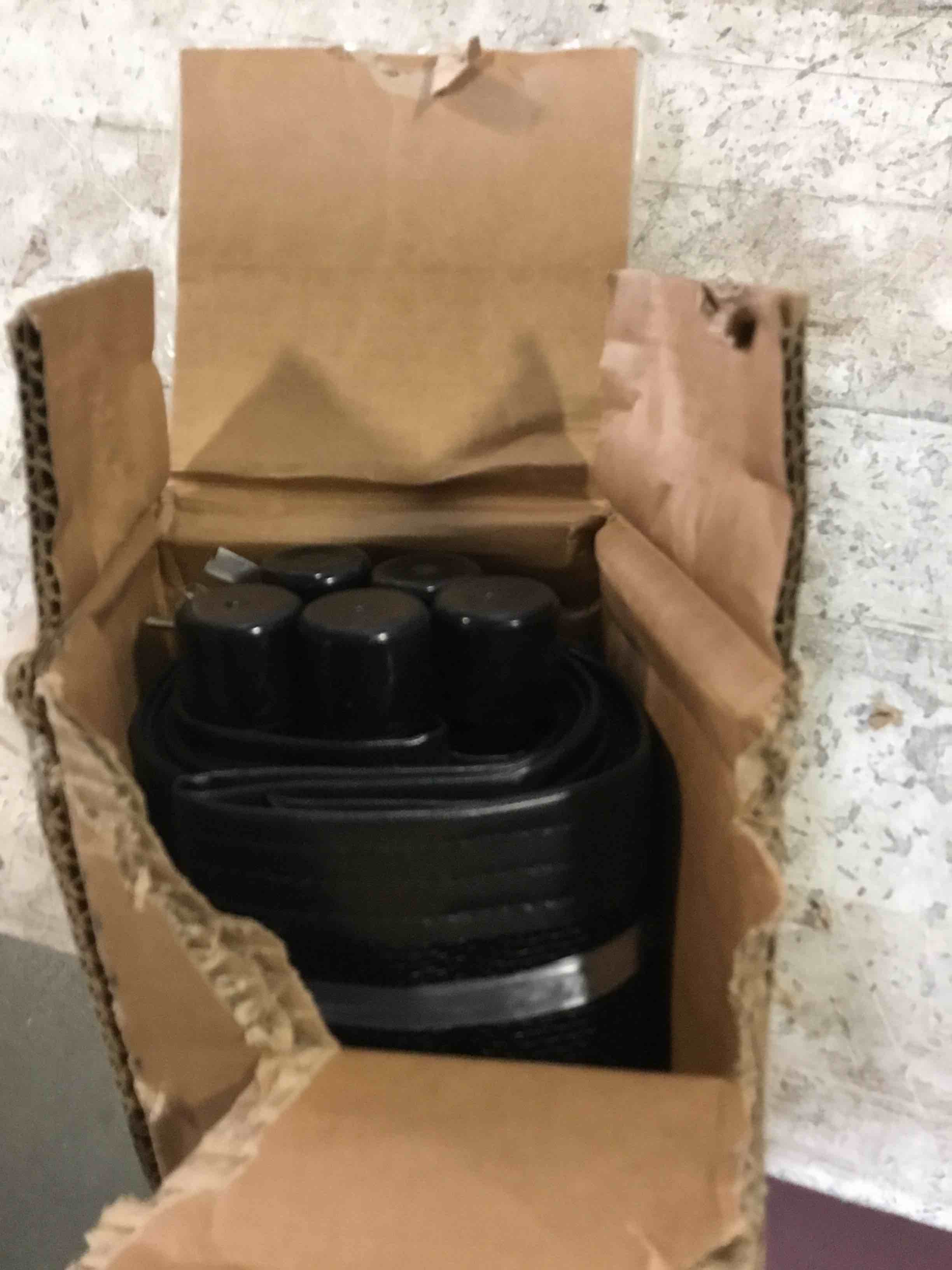 https://s3.amazonaws.com/lotting-images-prod/bidfta/GRN5172672_1696000066843.jpeg