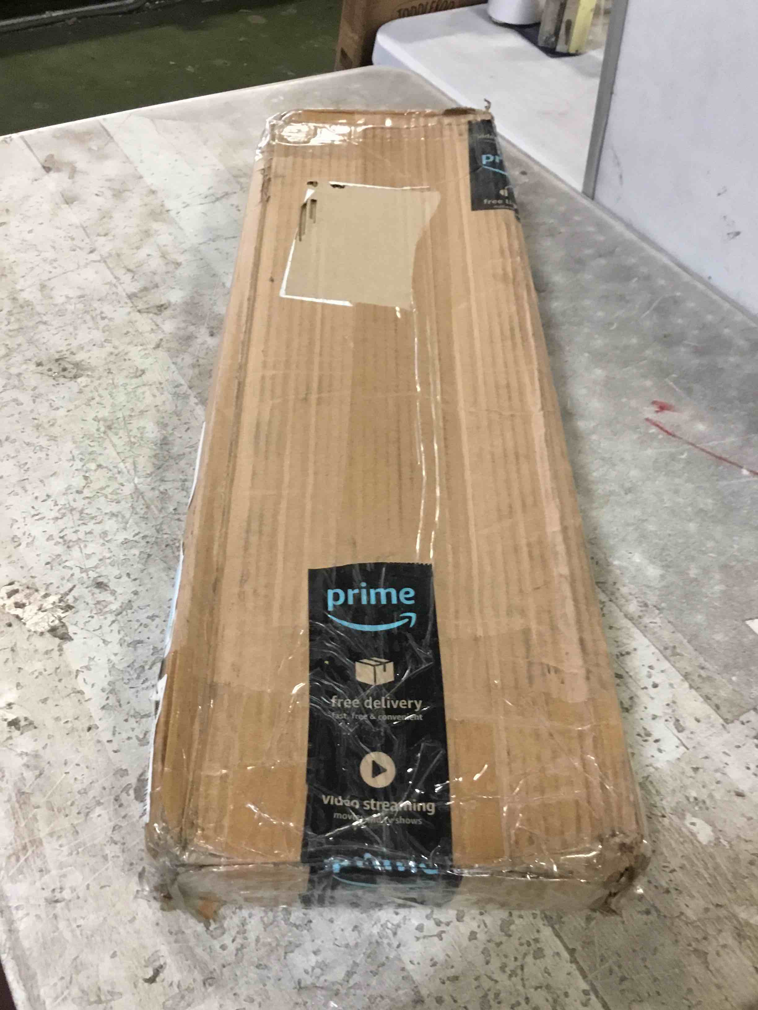 https://s3.amazonaws.com/lotting-images-prod/bidfta/GRN5172715_1696008213225.jpeg
