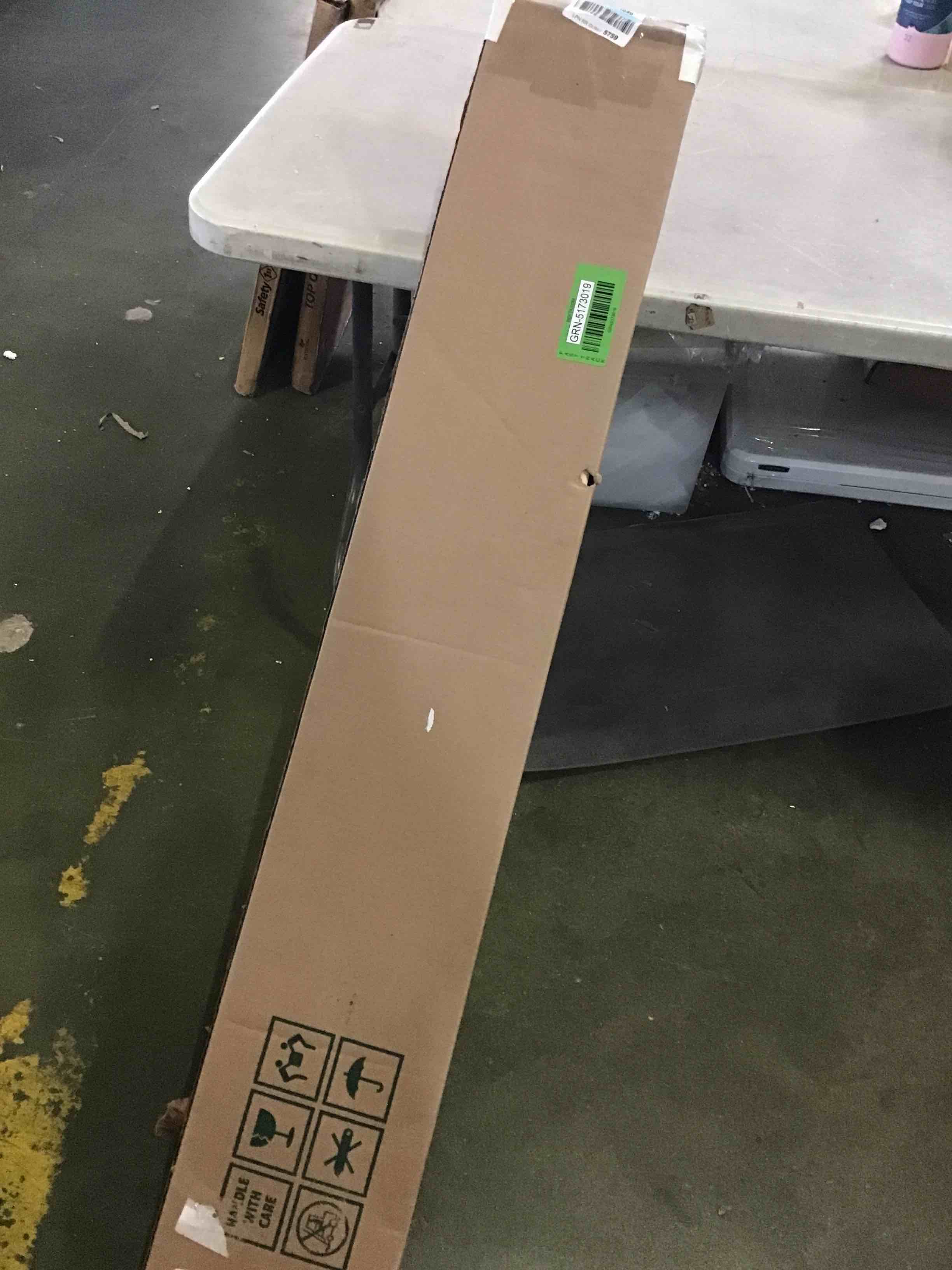https://s3.amazonaws.com/lotting-images-prod/bidfta/GRN5173019_1696355268280.jpeg