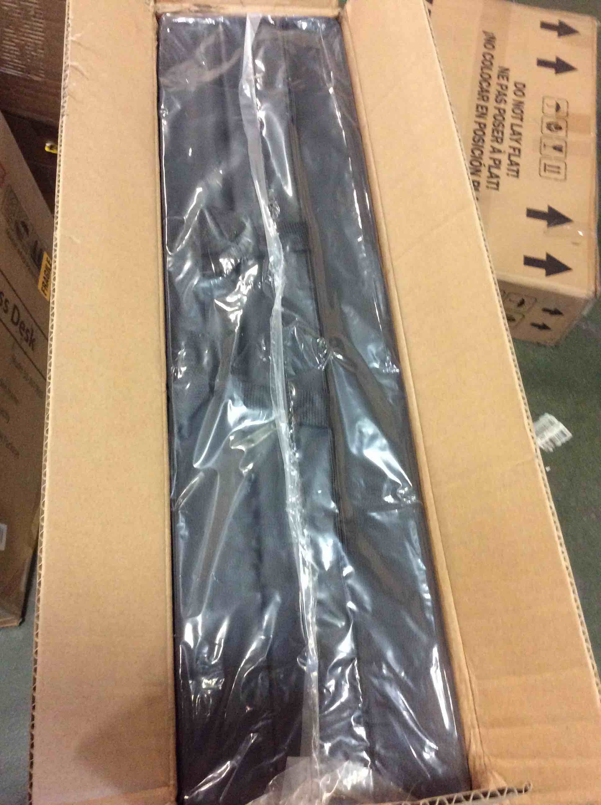 https://s3.amazonaws.com/lotting-images-prod/bidfta/GRN5173801_1696962061031.jpeg