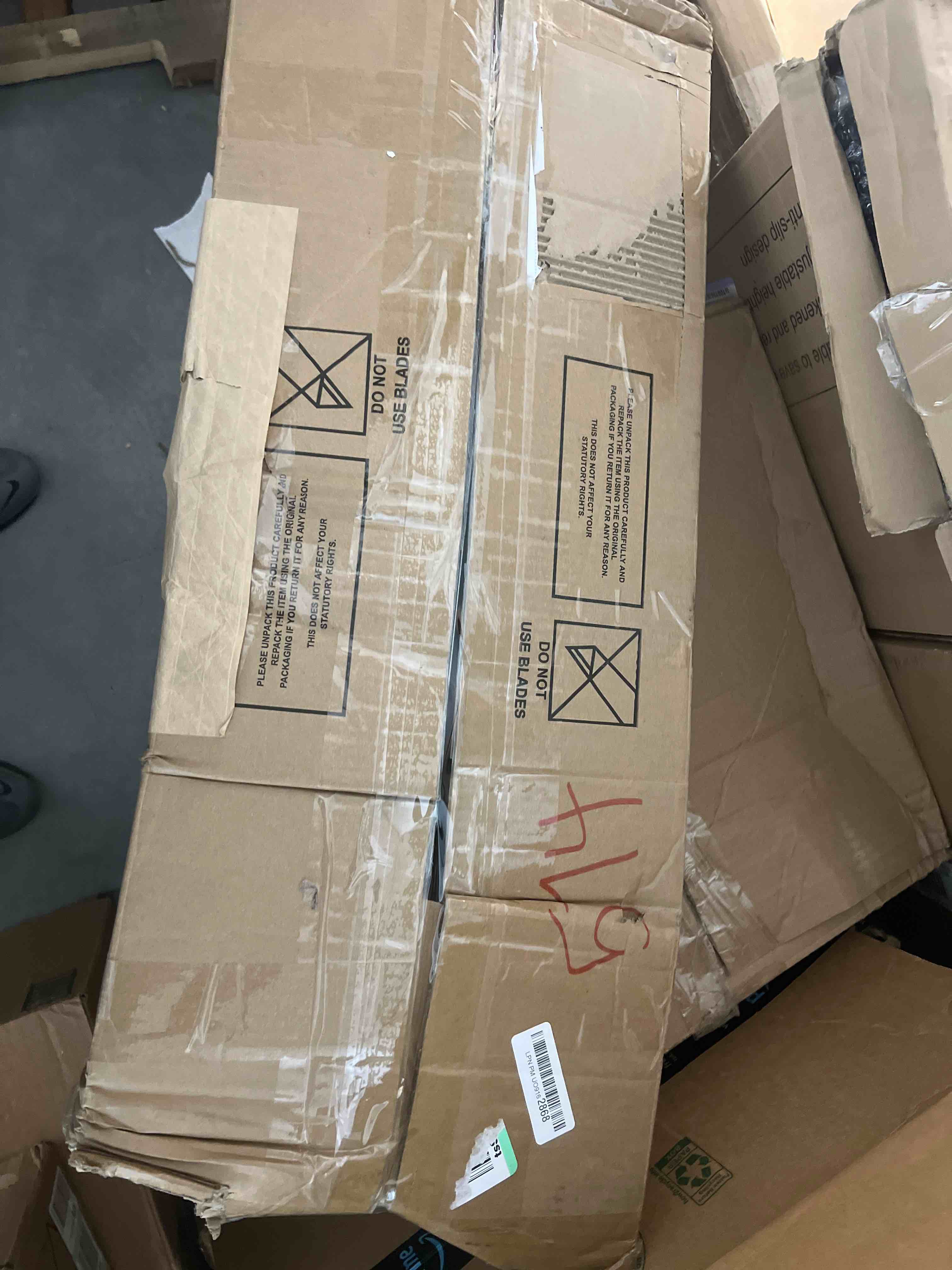https://s3.amazonaws.com/lotting-images-prod/bidfta/GRN5173974_1699909979304.jpeg