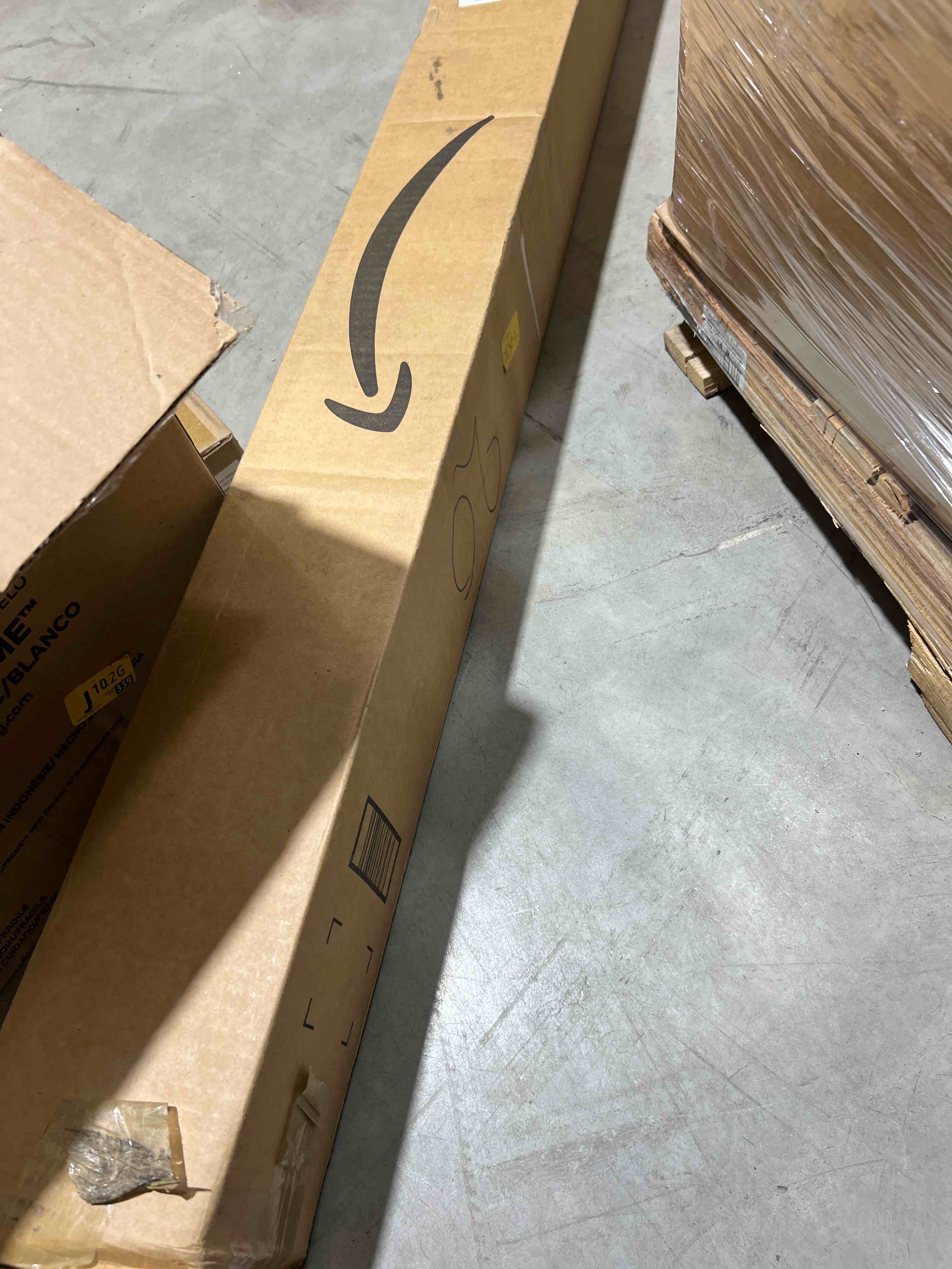 https://s3.amazonaws.com/lotting-images-prod/bidfta/GRN5175376_1706836926662.jpeg