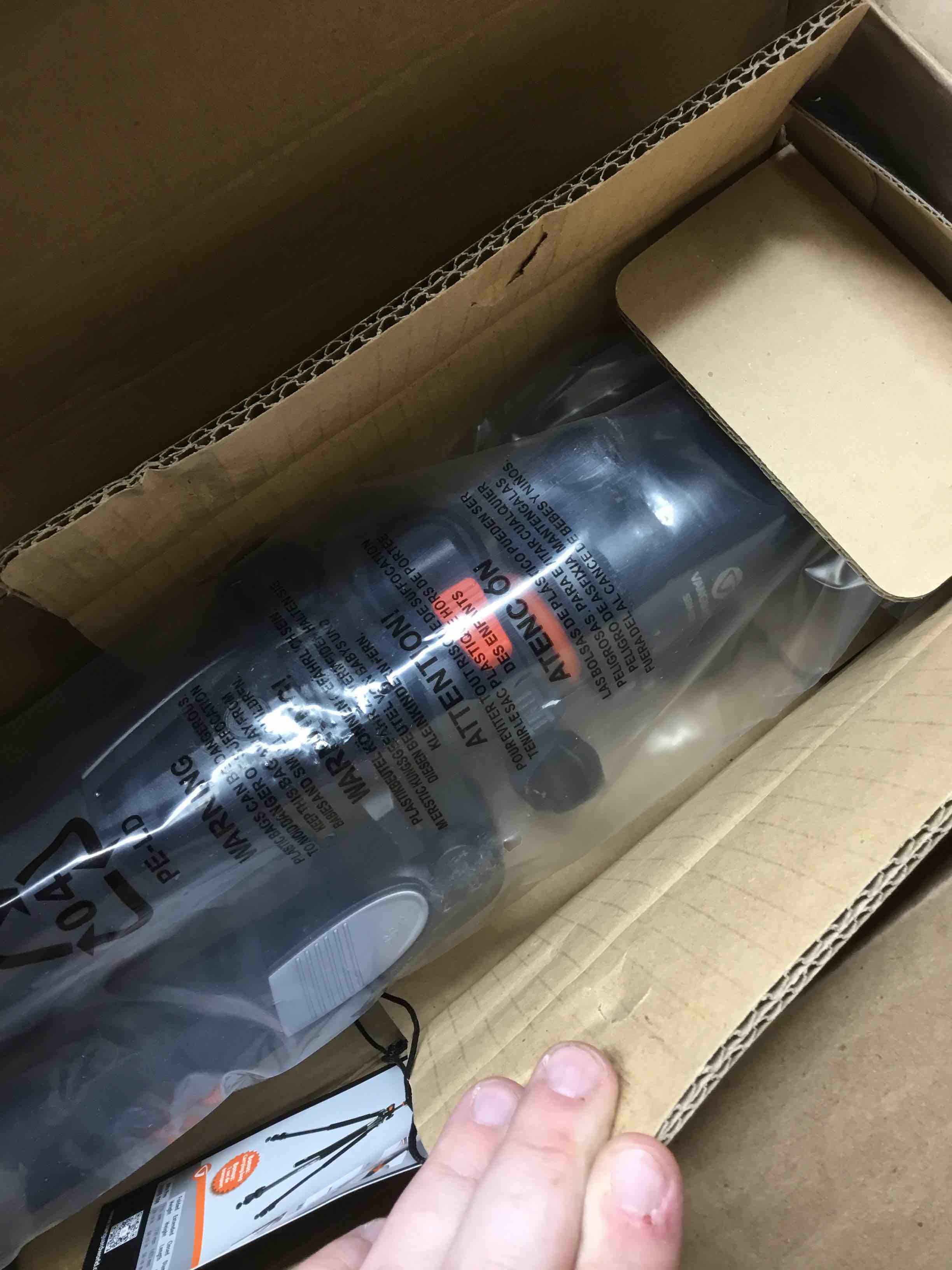 https://s3.amazonaws.com/lotting-images-prod/bidfta/GRN5182472_1708021616176.jpeg