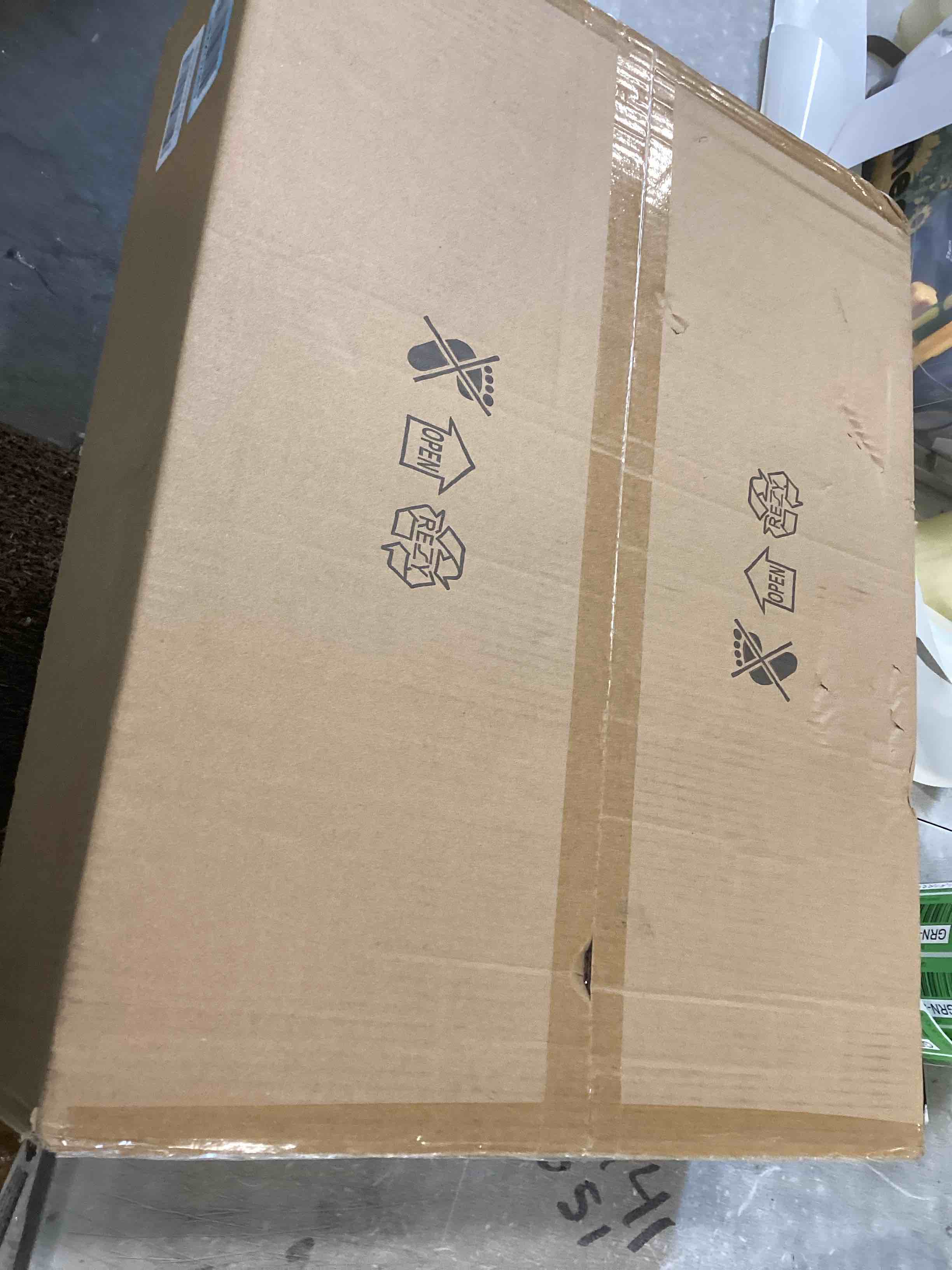 https://s3.amazonaws.com/lotting-images-prod/bidfta/GRN5183366_1721668621027.jpeg
