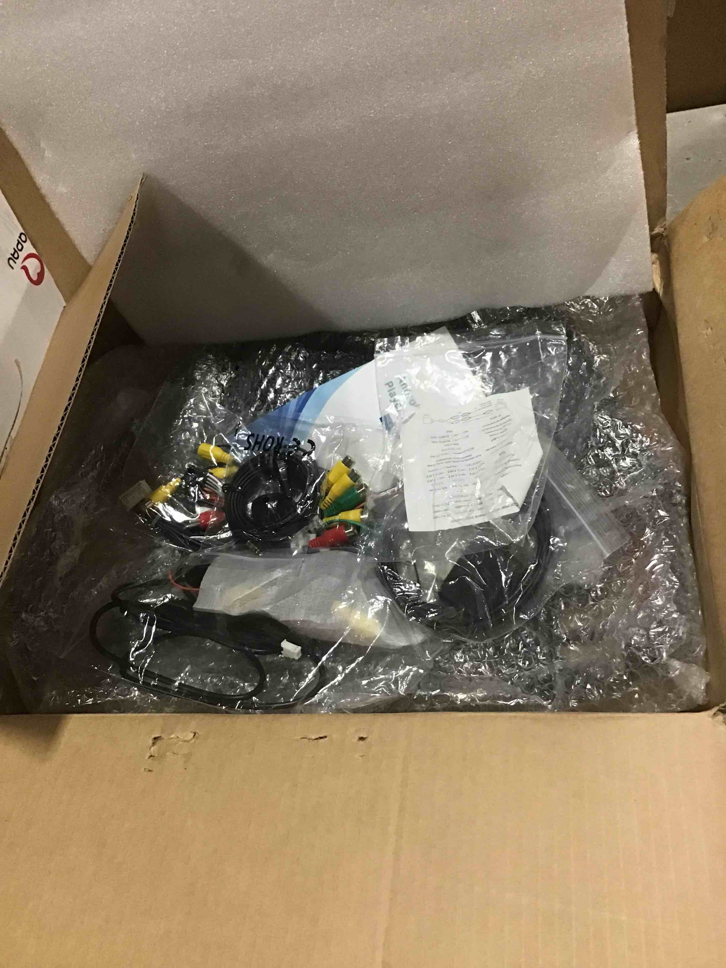 https://s3.amazonaws.com/lotting-images-prod/bidfta/GRN5187145_1722090591711.jpeg