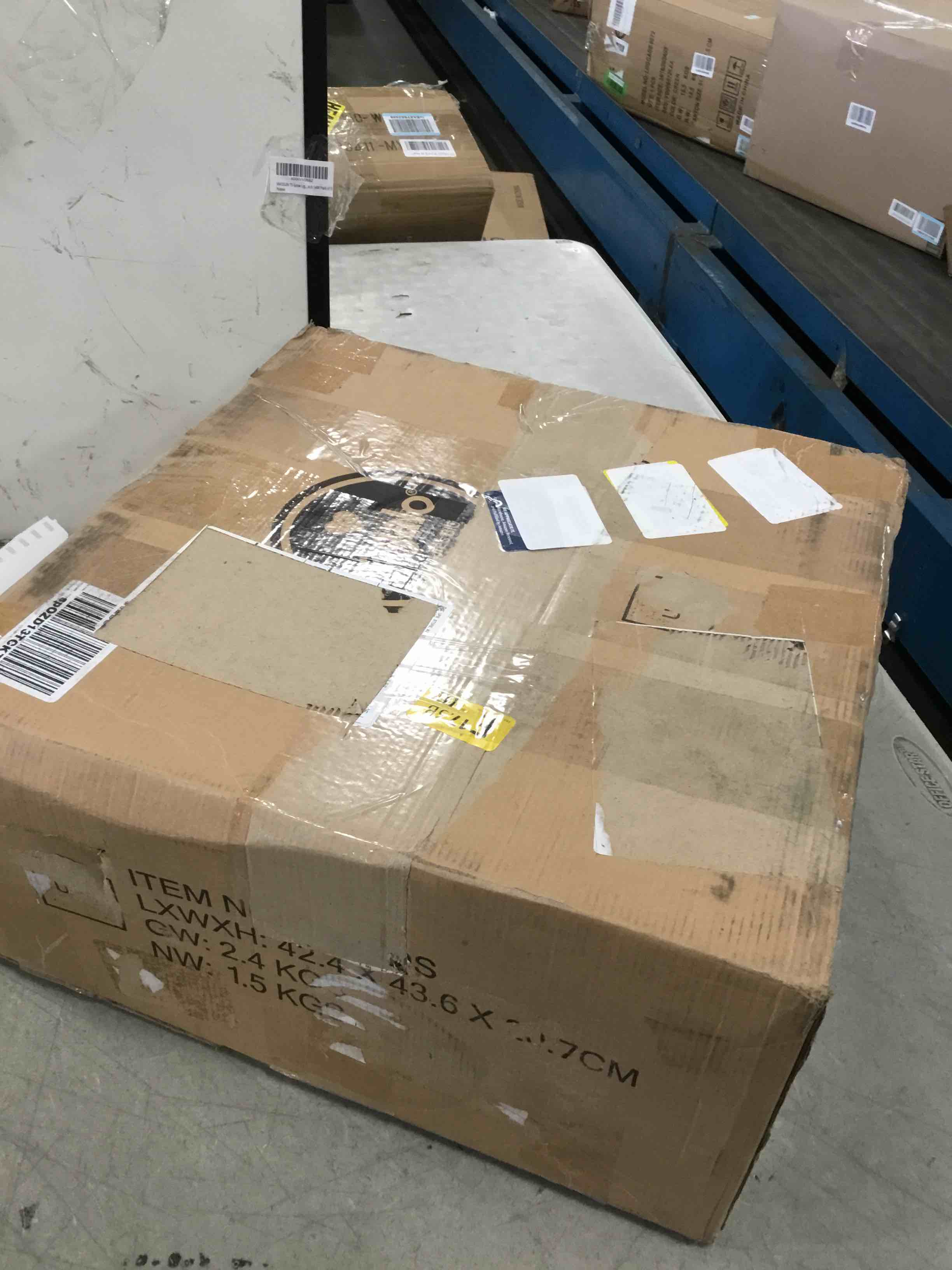 https://s3.amazonaws.com/lotting-images-prod/bidfta/GRN5187660_1721074312863.jpeg