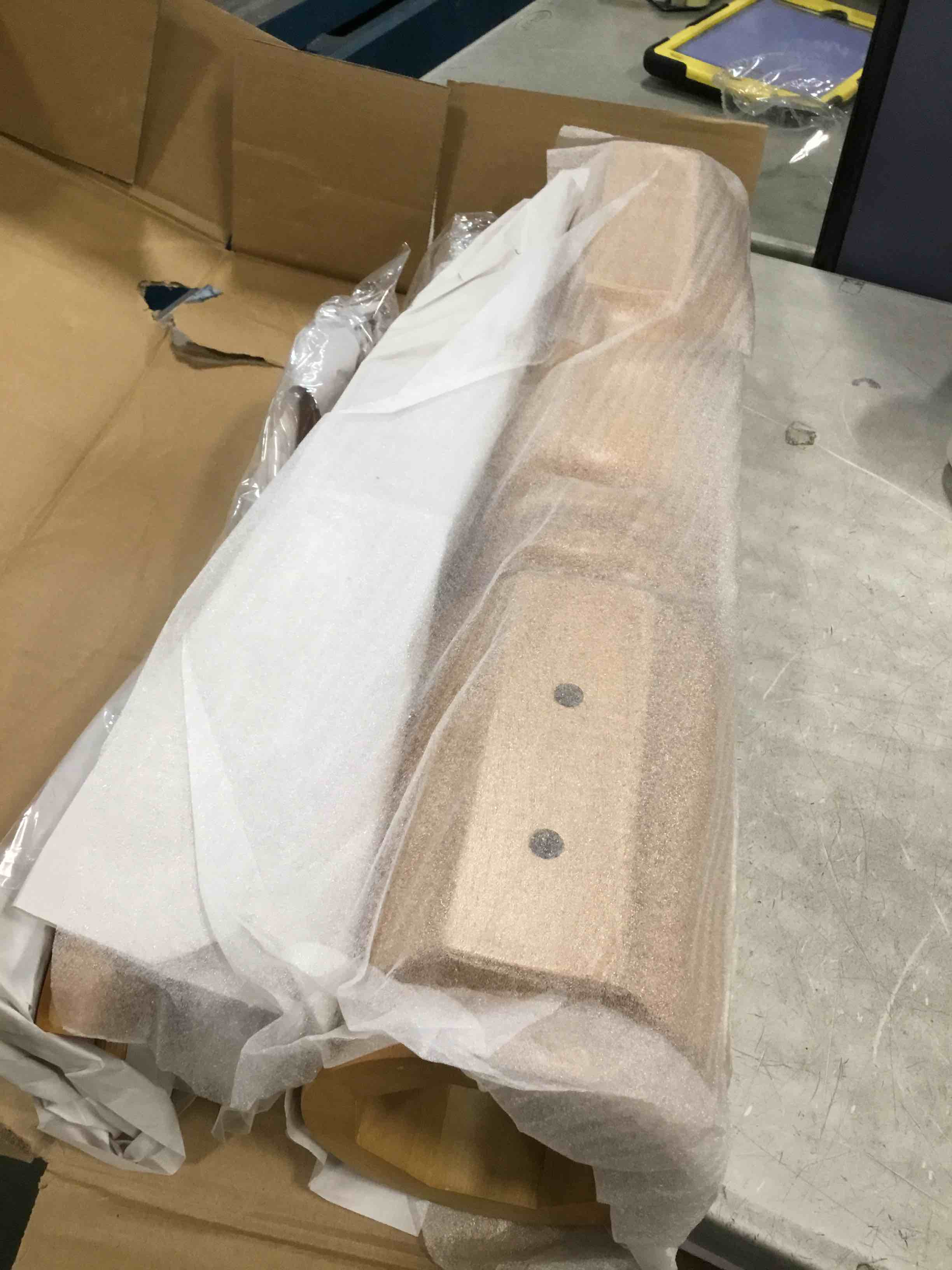 https://s3.amazonaws.com/lotting-images-prod/bidfta/GRN5187767_1721133122729.jpeg