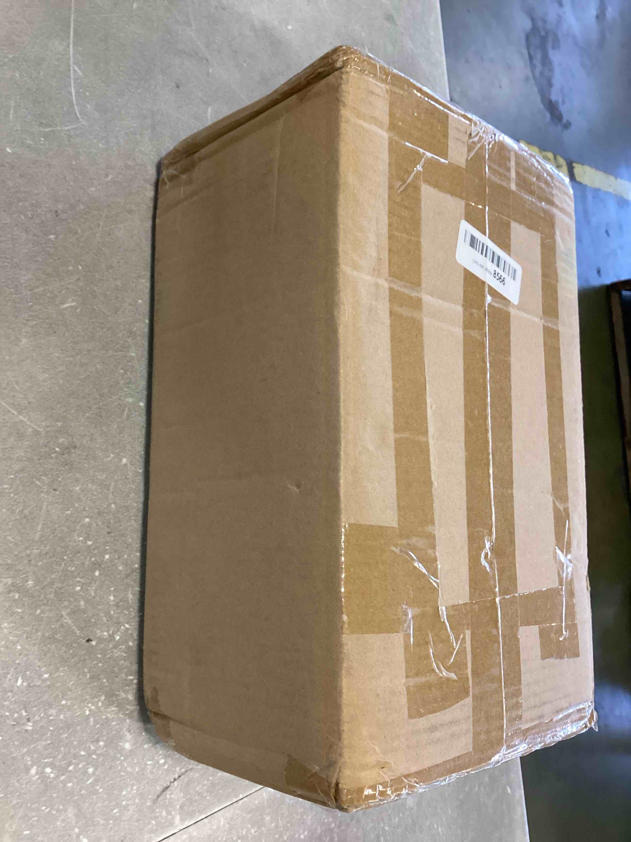 https://s3.amazonaws.com/lotting-images-prod/bidfta/GRN5189150_1721068450811.jpeg