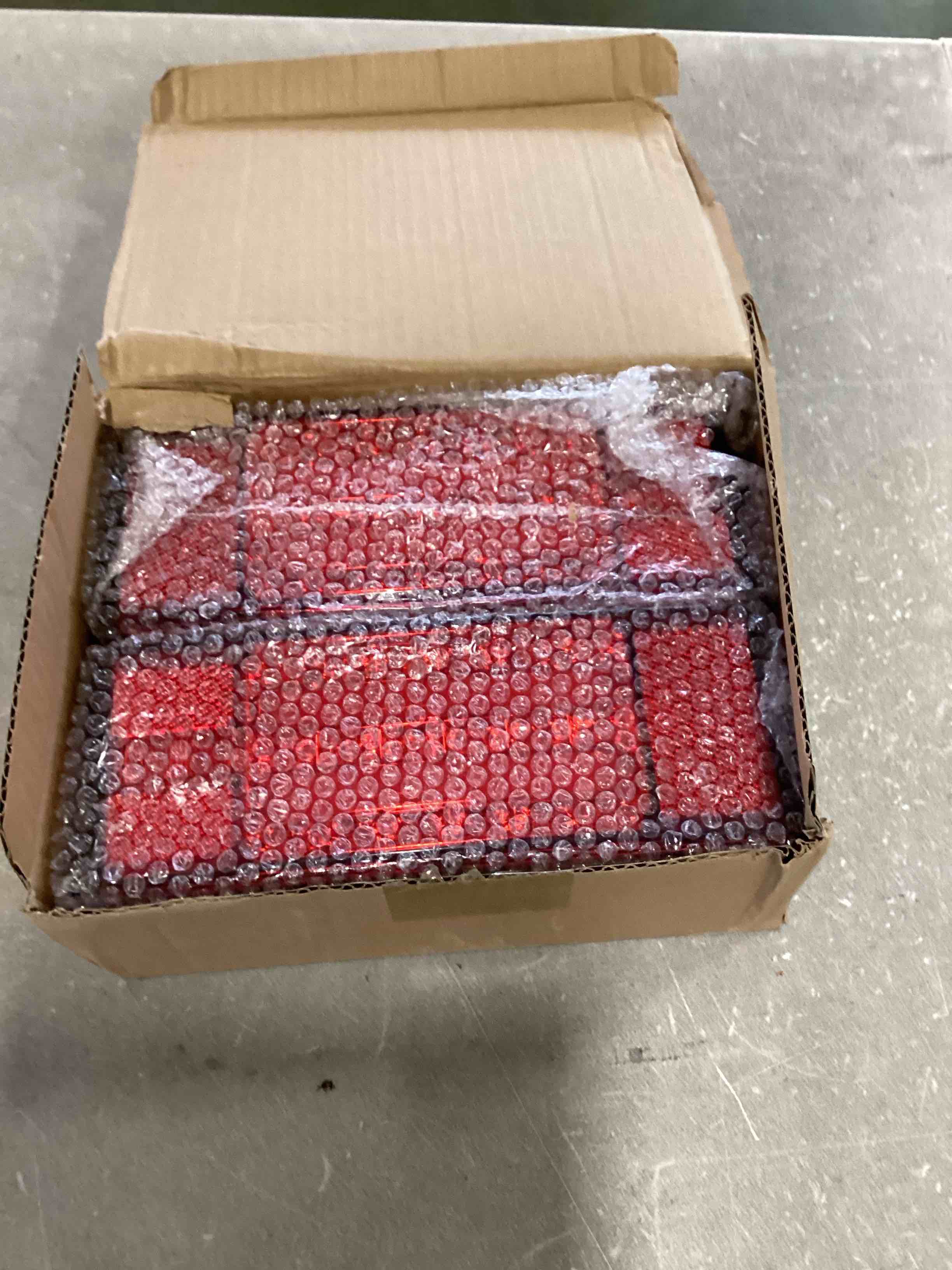 https://s3.amazonaws.com/lotting-images-prod/bidfta/GRN5189526_1721243141514.jpeg