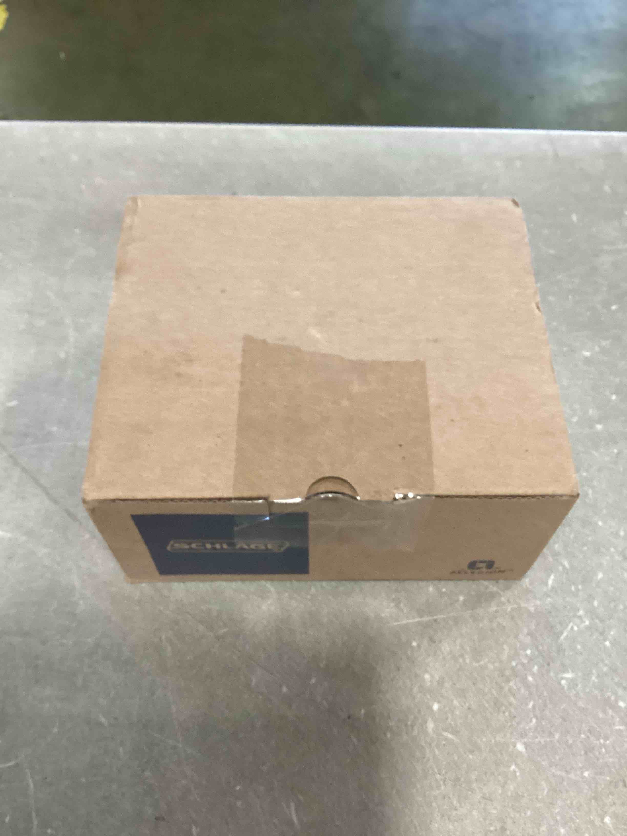 https://s3.amazonaws.com/lotting-images-prod/bidfta/GRN5190102_1721666185802.jpeg